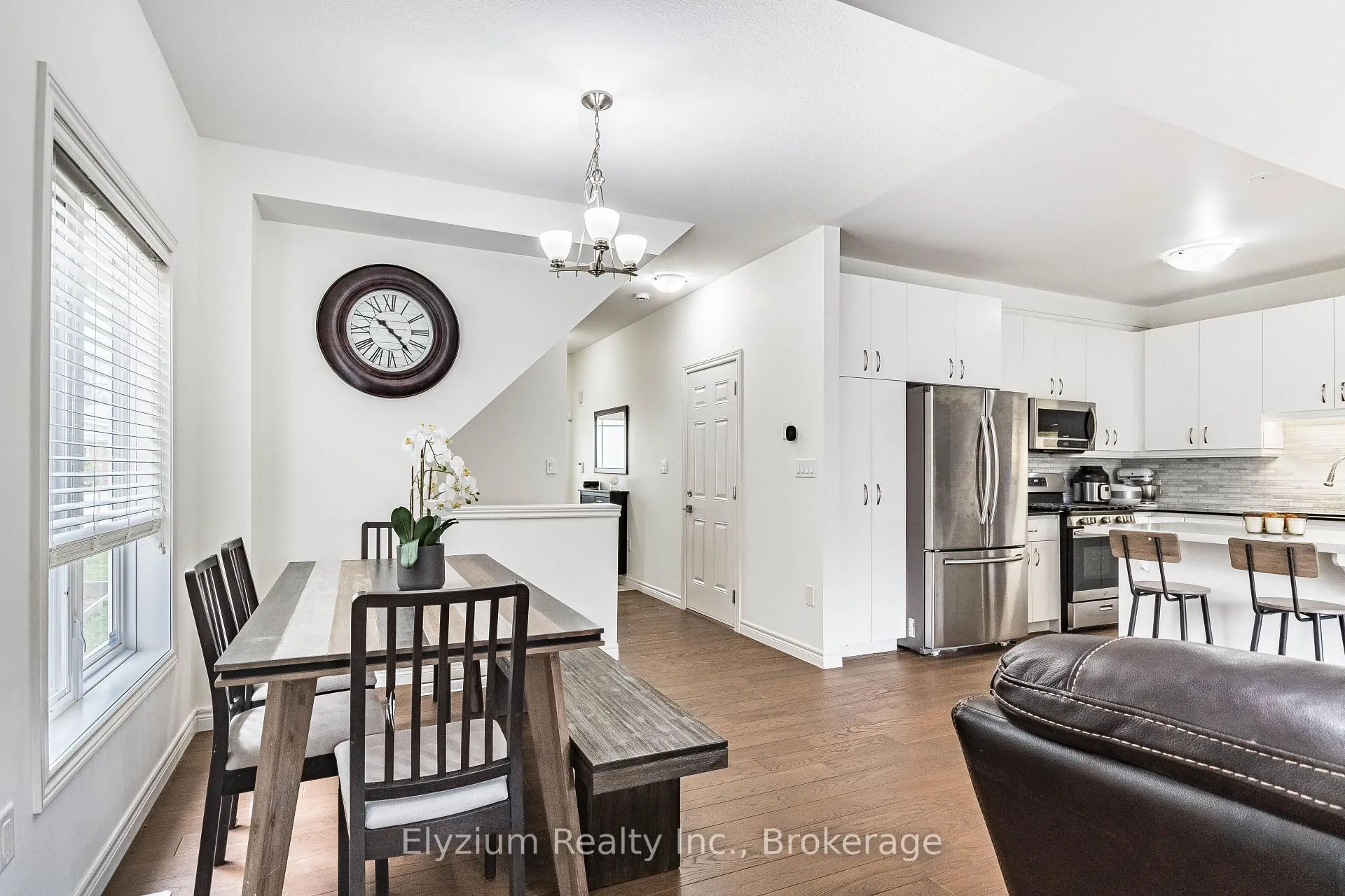 Photo 15 of 6 Ambrose Avenue, Hamilton, Vincent — HOMEH