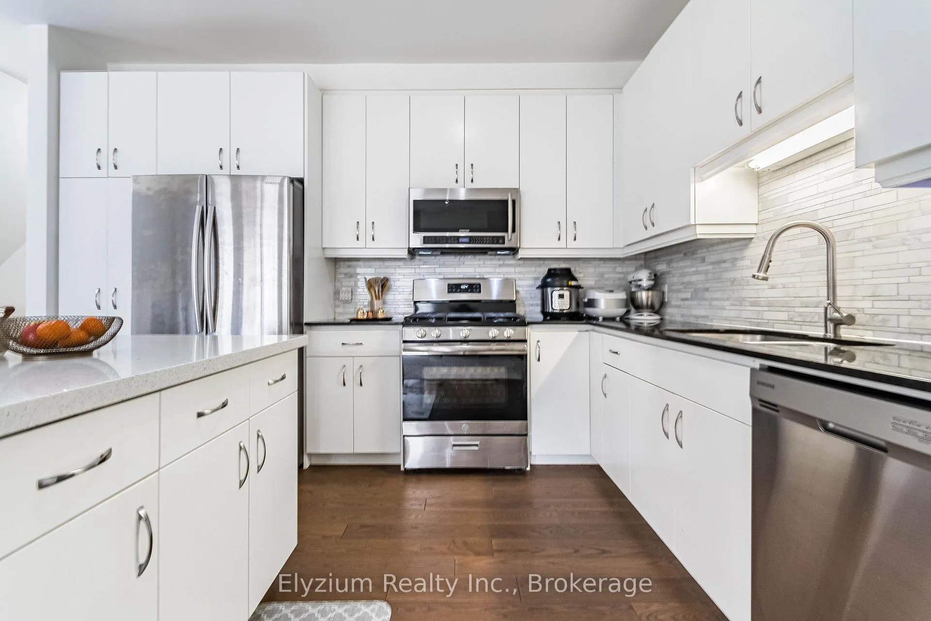 Photo 20 of 6 Ambrose Avenue, Hamilton, Vincent — HOMEH