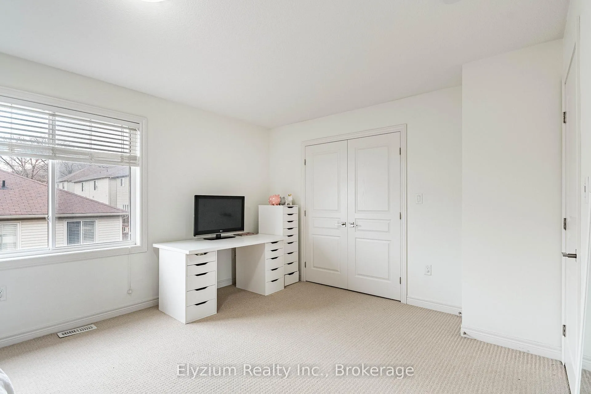 Photo 36 of 6 Ambrose Avenue, Hamilton, Vincent — HOMEH