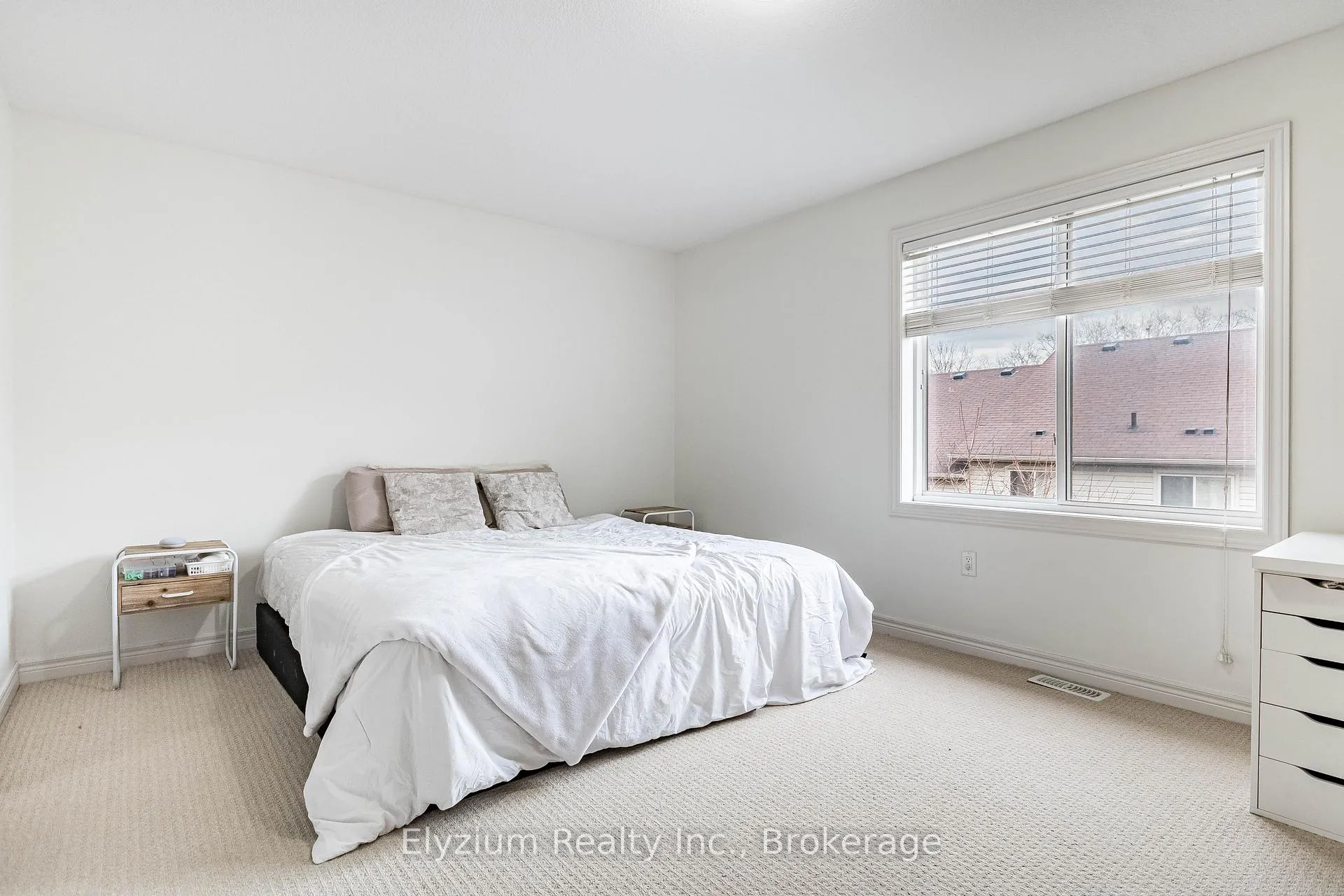 Photo 37 of 6 Ambrose Avenue, Hamilton, Vincent — HOMEH