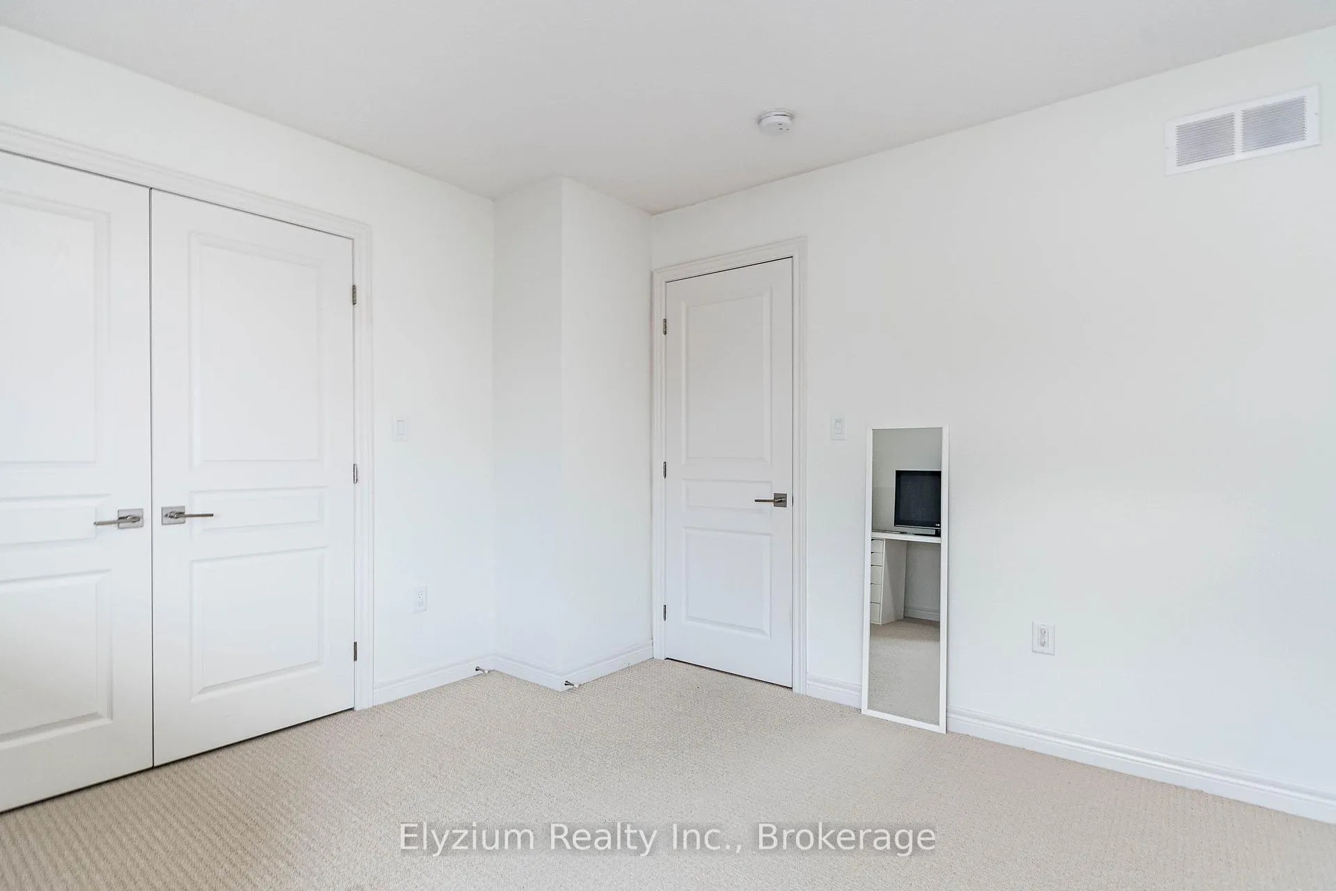 Photo 39 of 6 Ambrose Avenue, Hamilton, Vincent — HOMEH