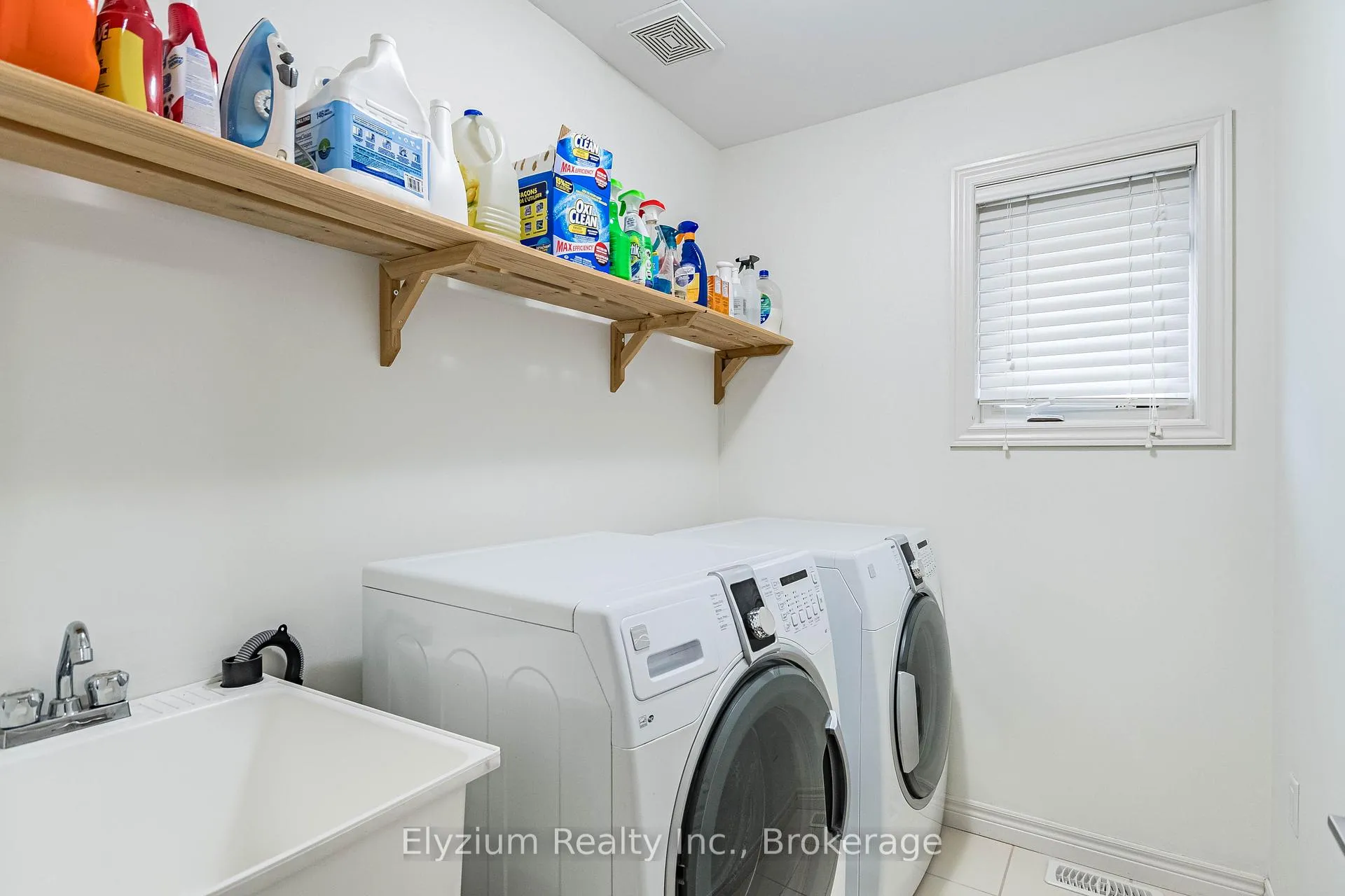 Photo 44 of 6 Ambrose Avenue, Hamilton, Vincent — HOMEH
