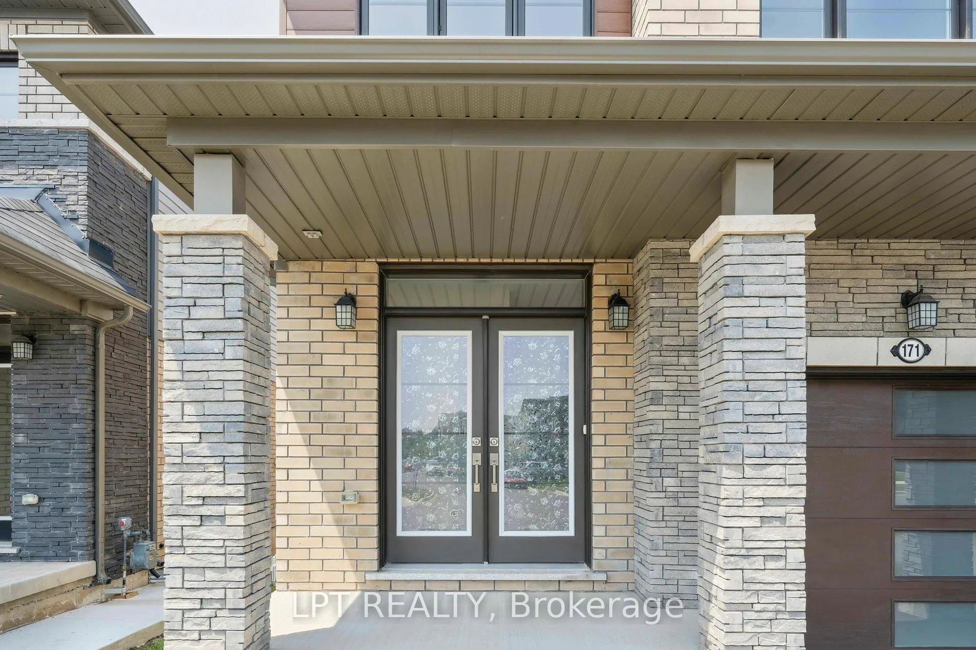 Photo 2 of 171 Vanilla Trail, Thorold, Rolling Meadows — HOMEH
