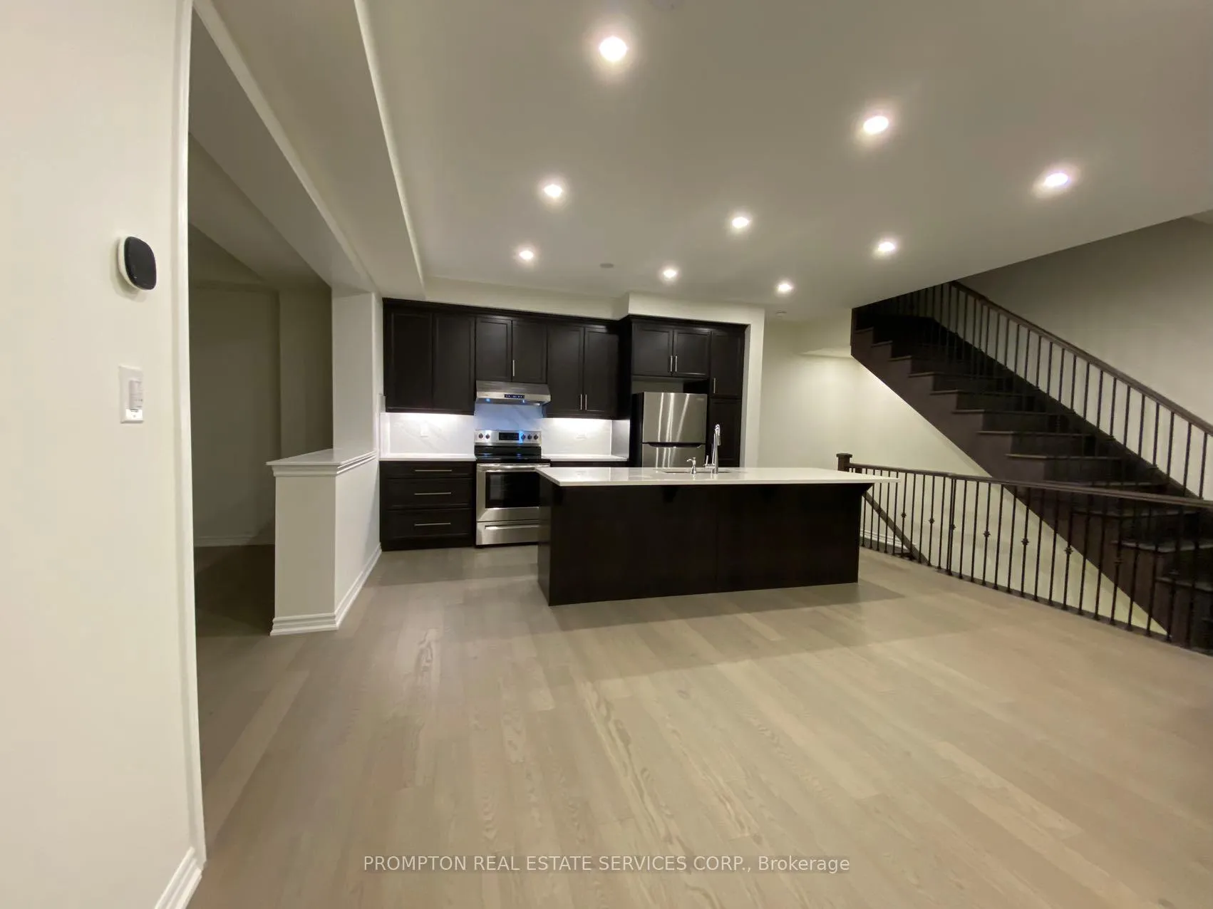Photo 5 of 59 Therma Crescent, Markham, Victoria Square — HOMEH