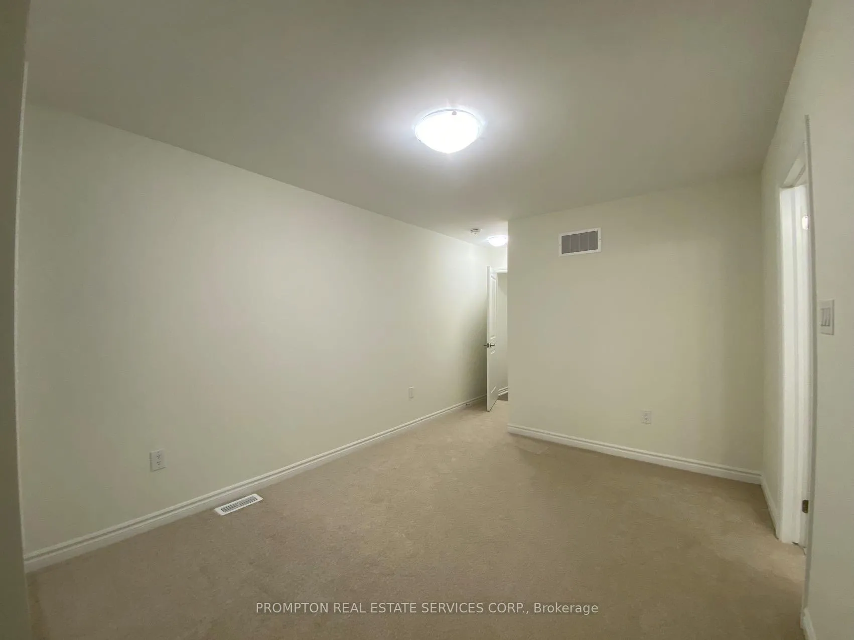 Photo 13 of 59 Therma Crescent, Markham, Victoria Square — HOMEH
