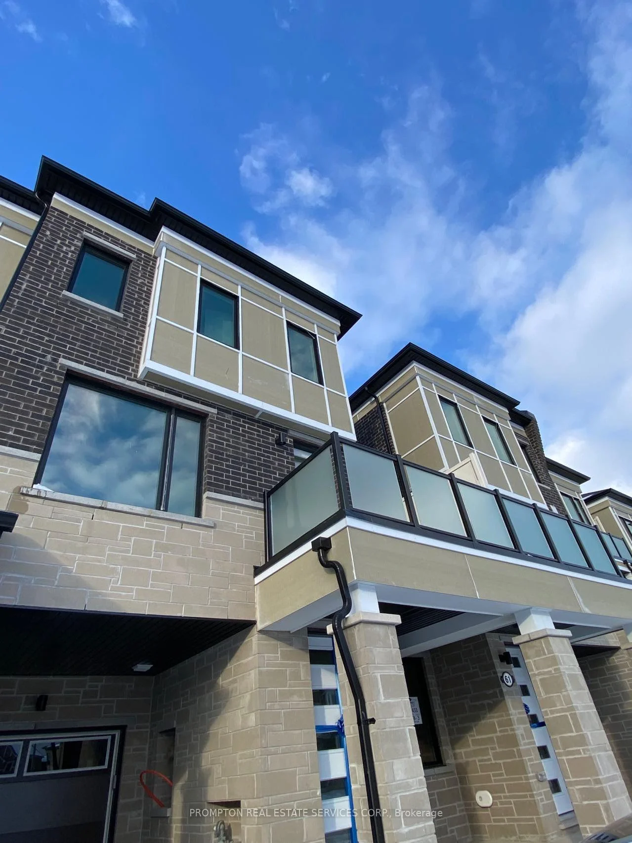 Photo 24 of 59 Therma Crescent, Markham, Victoria Square — HOMEH