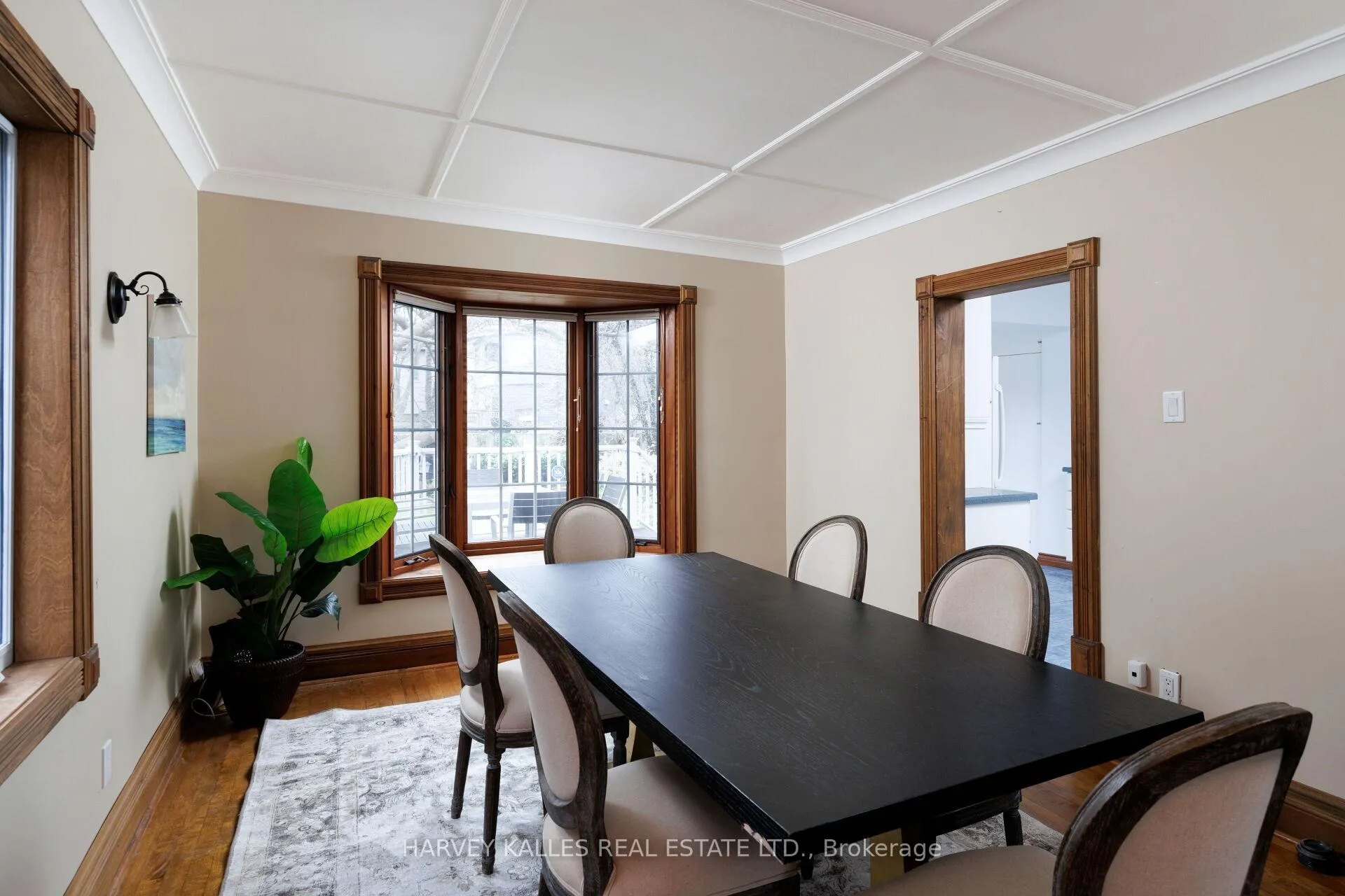 Photo 16 of 4 Twenty Third Street, Etobicoke, Long Branch — HOMEH
