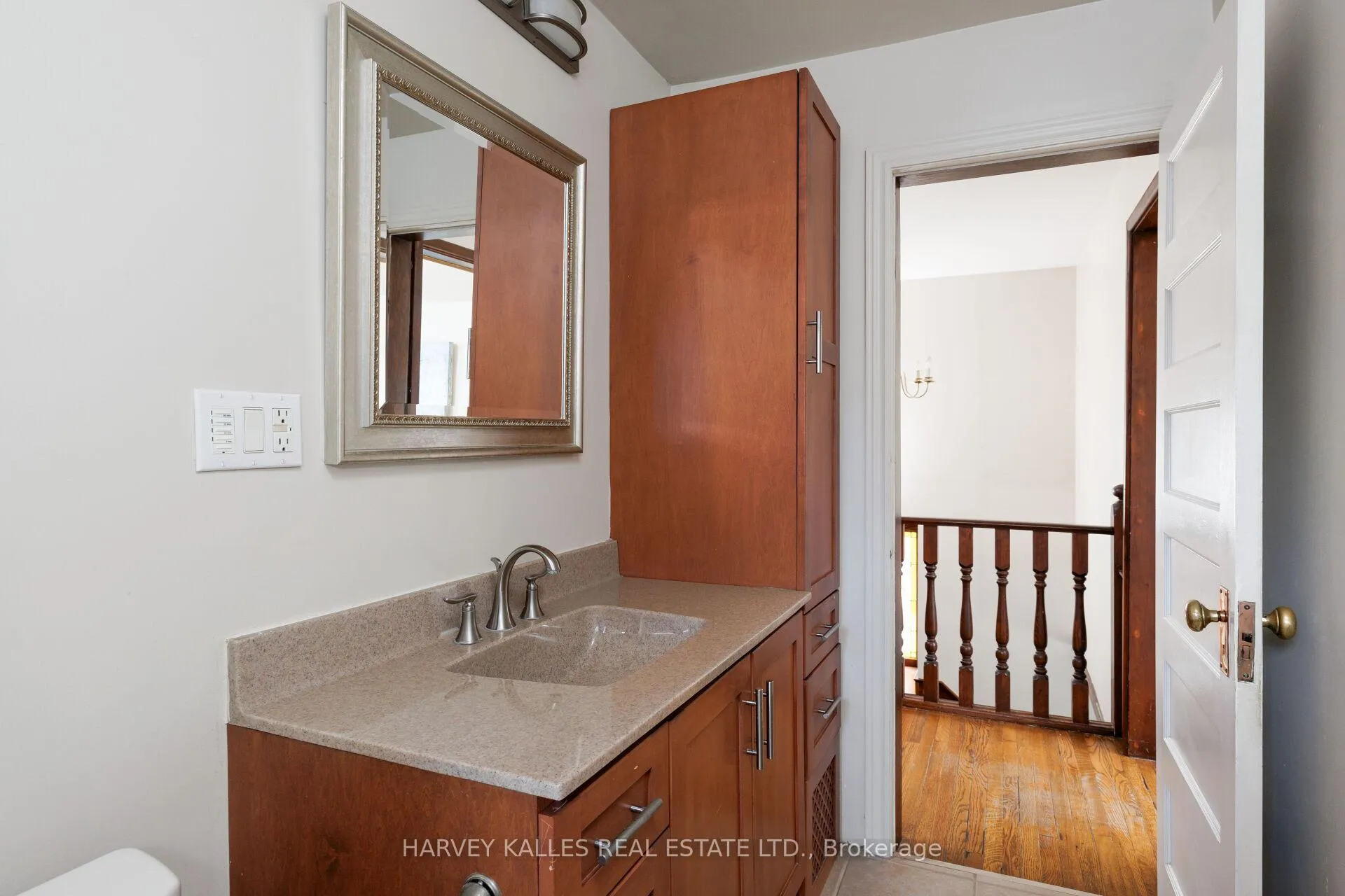 Photo 30 of 4 Twenty Third Street, Etobicoke, Long Branch — HOMEH