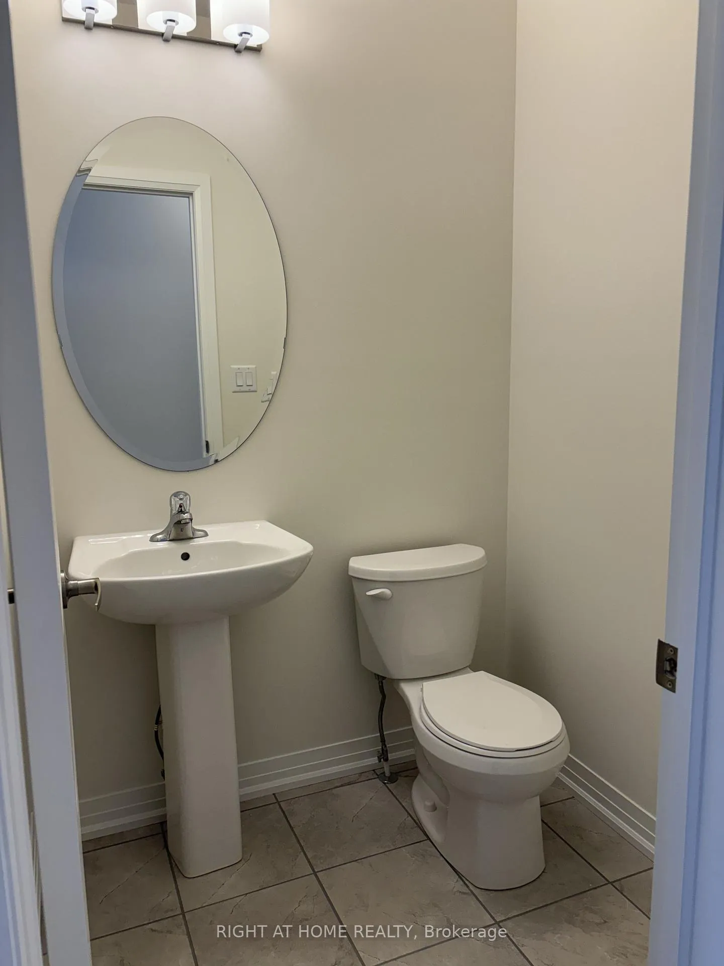 Photo 10 of 2609 Hibiscus Drive W, Pickering, Rural Pickering — HOMEH