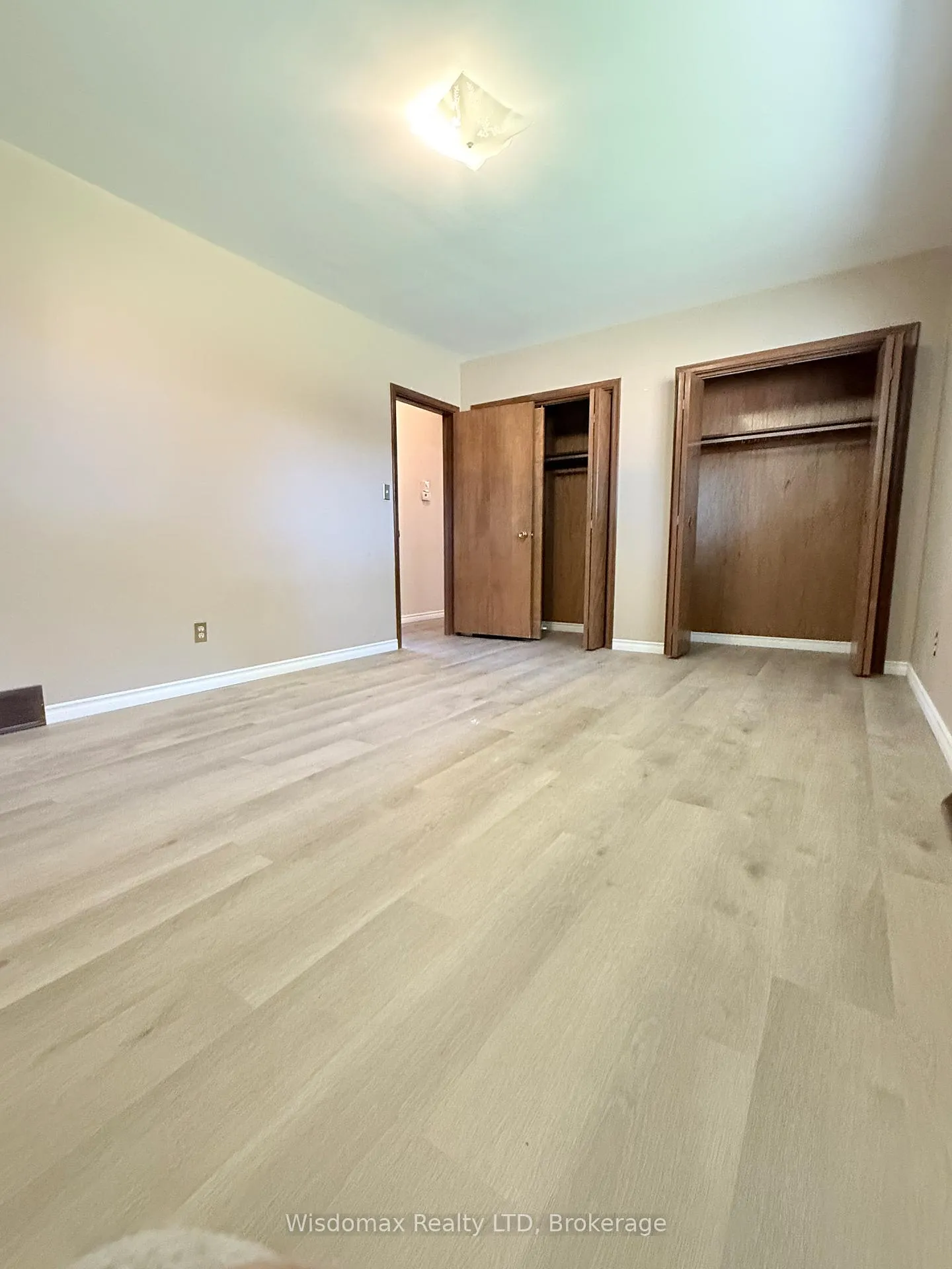 Photo 10 of Unit Upper, 15 Pamela Drive, Thorold, Confederation Heights — HOMEH