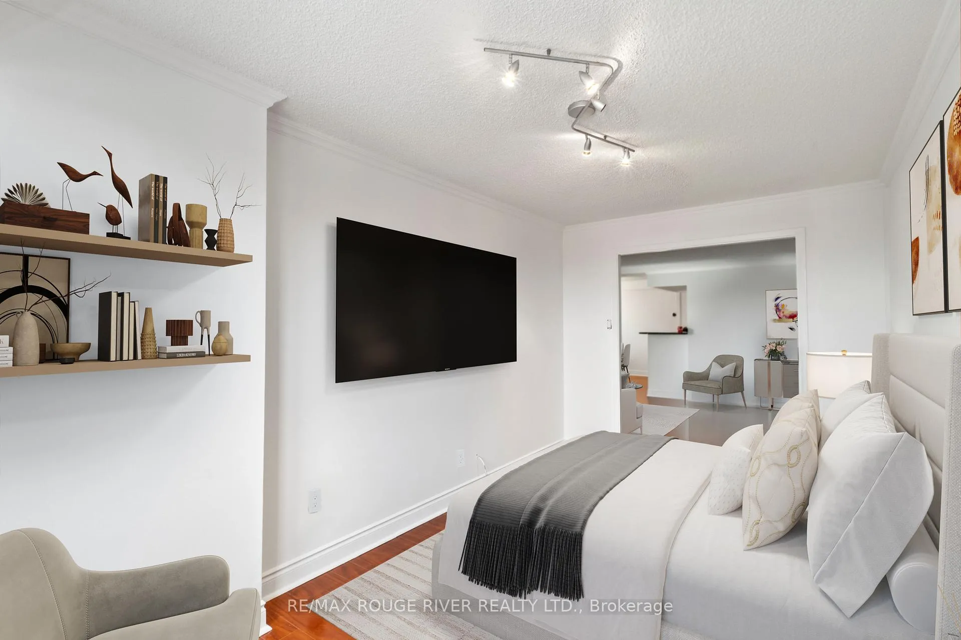 Photo 15 of Unit 804, 40 Chichester Place, Scarborough, L'Amoreaux — HOMEH