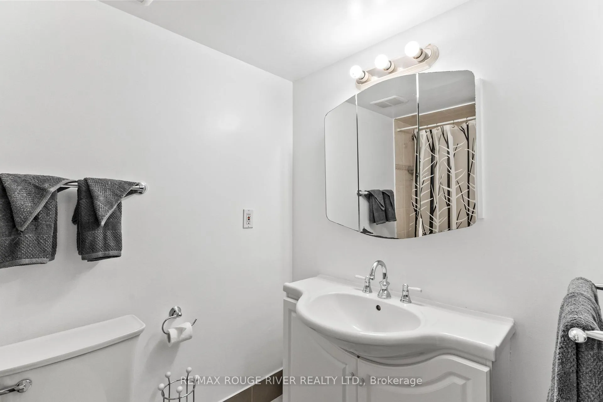 Photo 16 of Unit 804, 40 Chichester Place, Scarborough, L'Amoreaux — HOMEH
