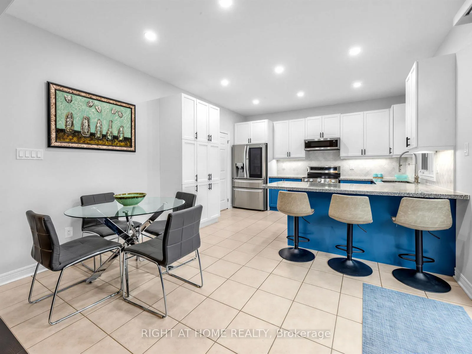 Photo 7 of 23 Brider Crescent, Ajax, Northeast Ajax — HOMEH