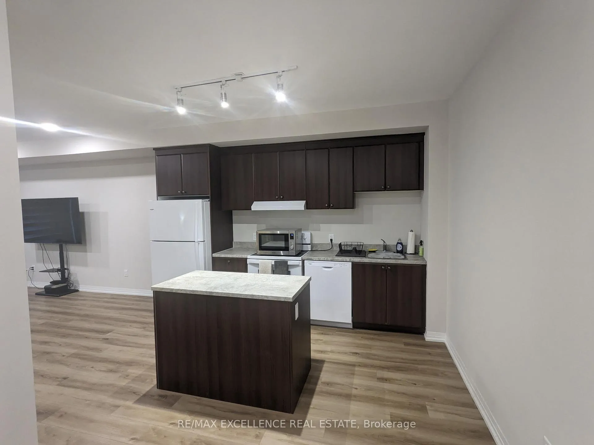 Photo 3 of Unit 138, 50 Herrick Avenue, St. Catharines, Oakdale — HOMEH