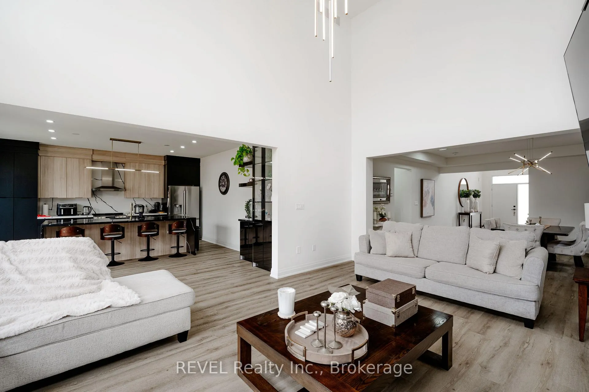Photo 16 of 5 Samuel Avenue, Pelham, Fonthill — HOMEH