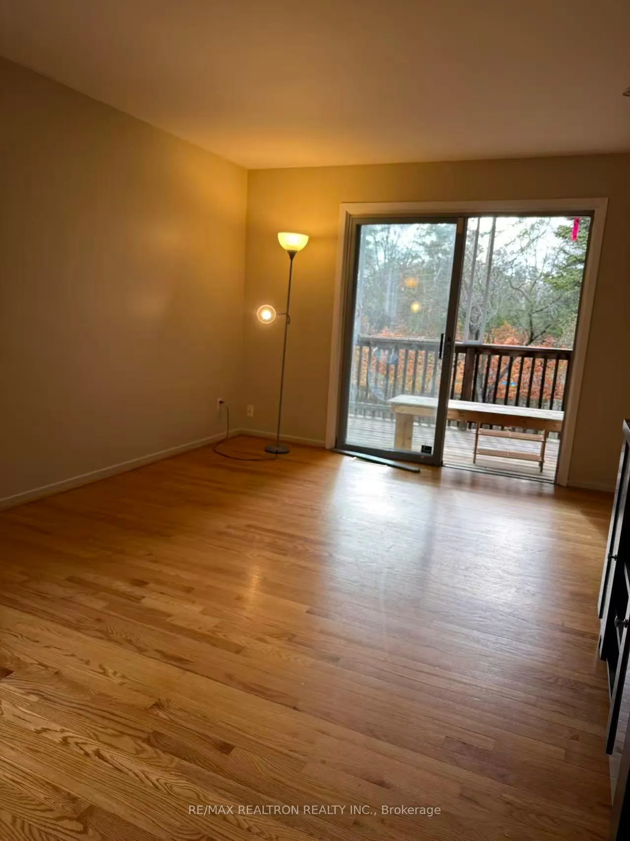 Photo 7 of Unit Main, 135 Royal Orchard Boulevard, Markham, Royal Orchard — HOMEH