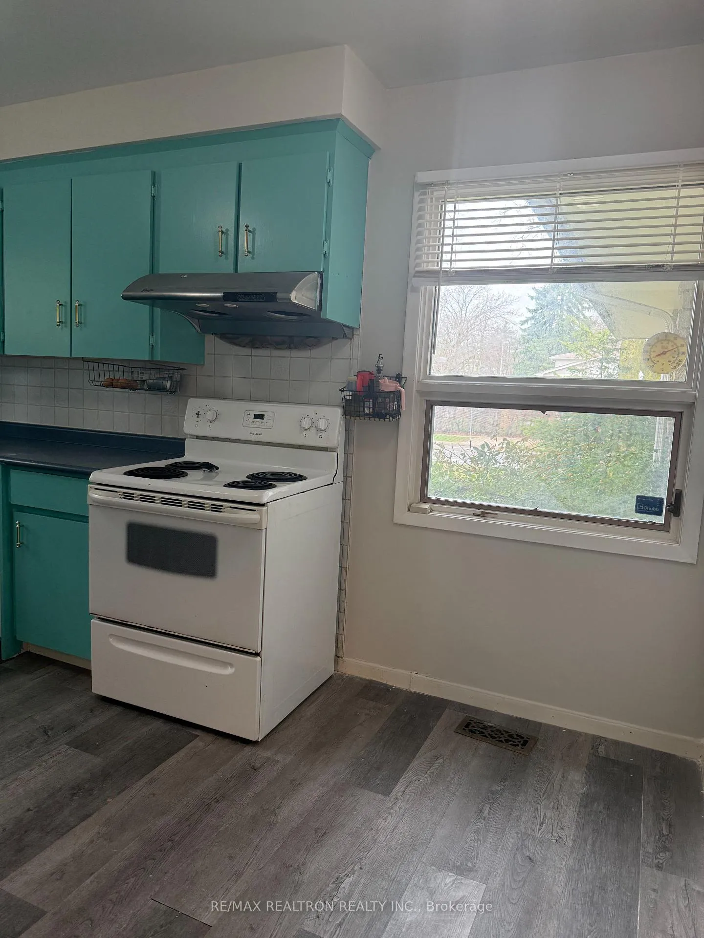 Photo 10 of Unit Main, 135 Royal Orchard Boulevard, Markham, Royal Orchard — HOMEH