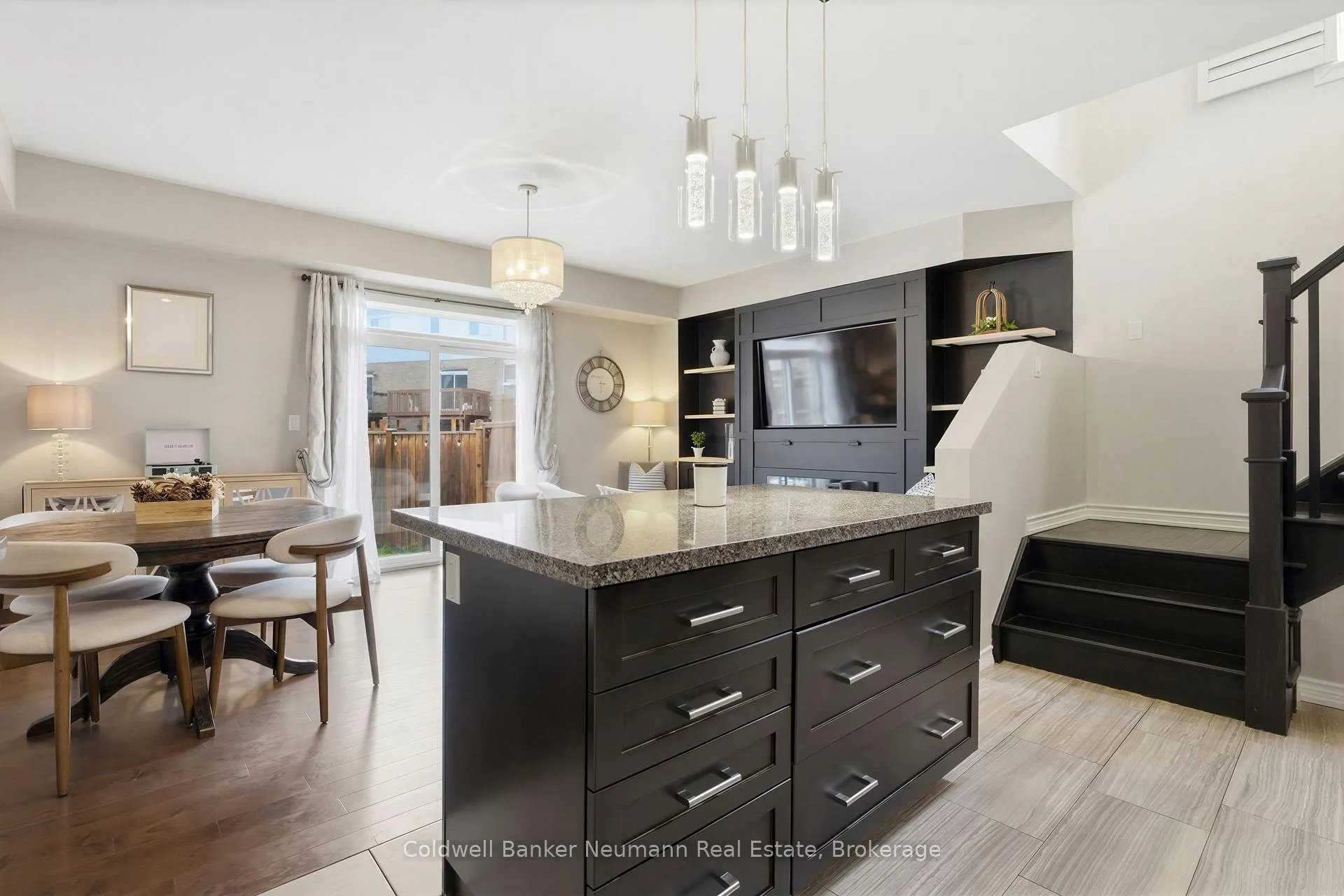 Photo 10 of 86 Pettitt Drive, Guelph, Grange Road — HOMEH