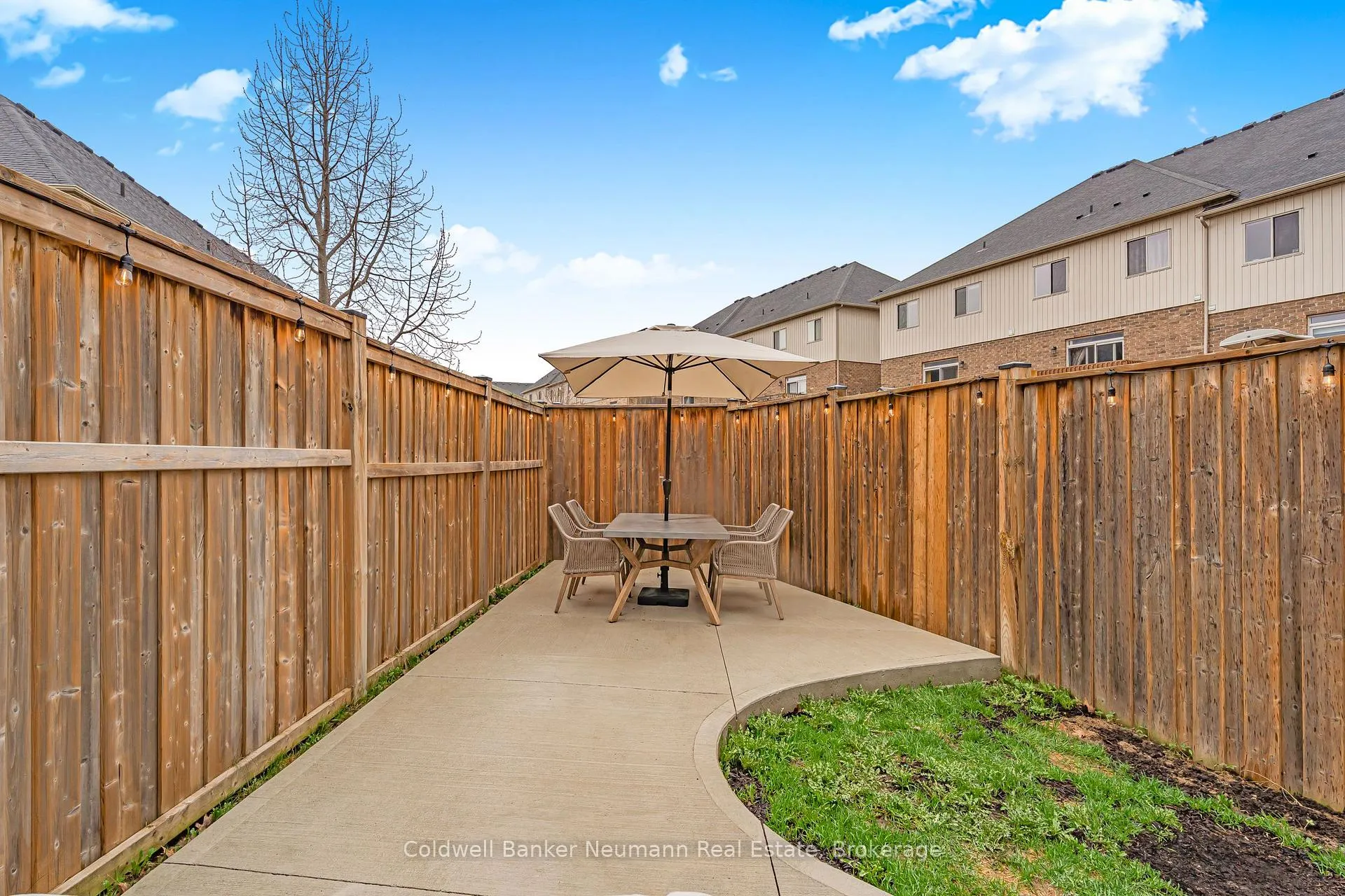 Photo 18 of 86 Pettitt Drive, Guelph, Grange Road — HOMEH