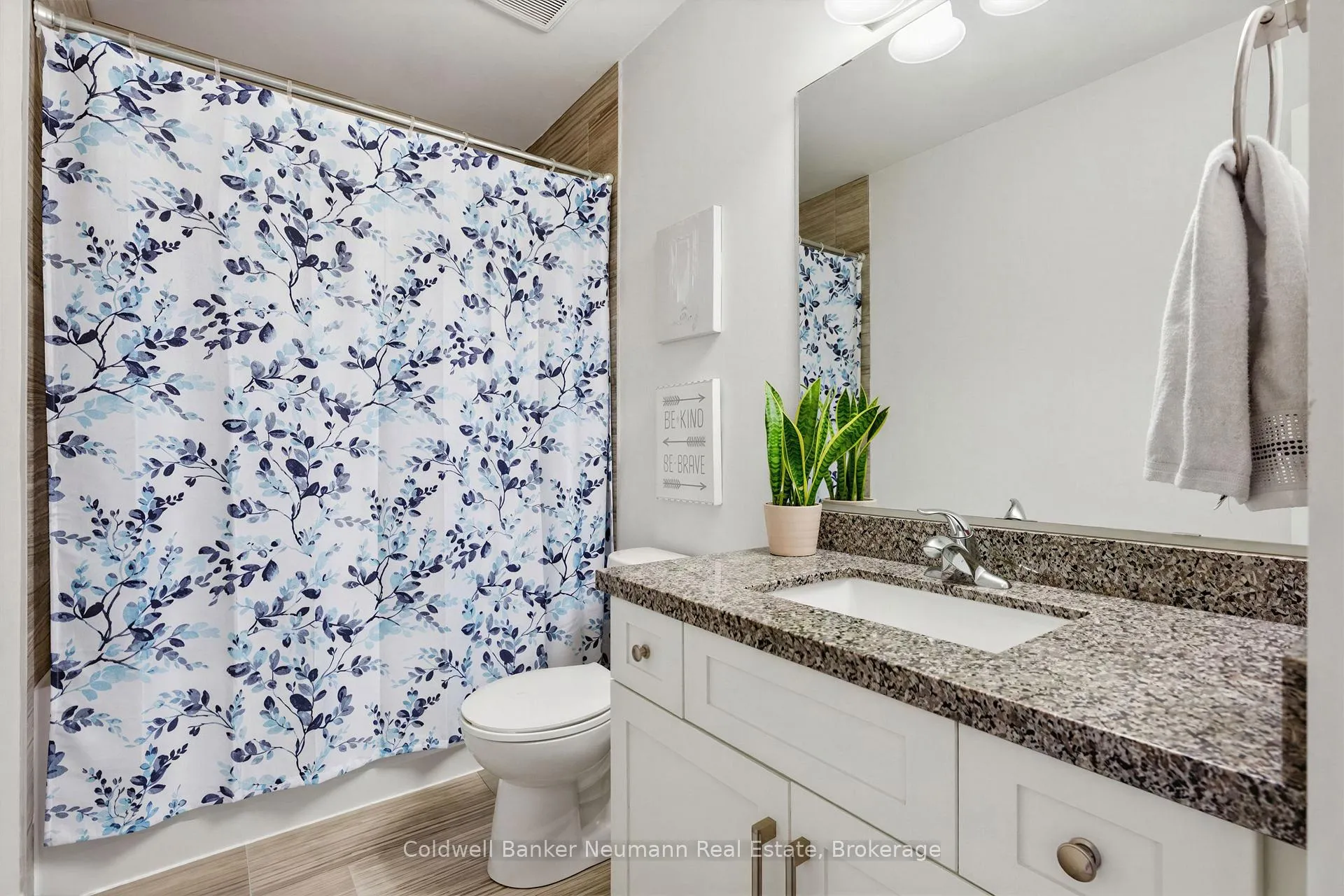 Photo 31 of 86 Pettitt Drive, Guelph, Grange Road — HOMEH