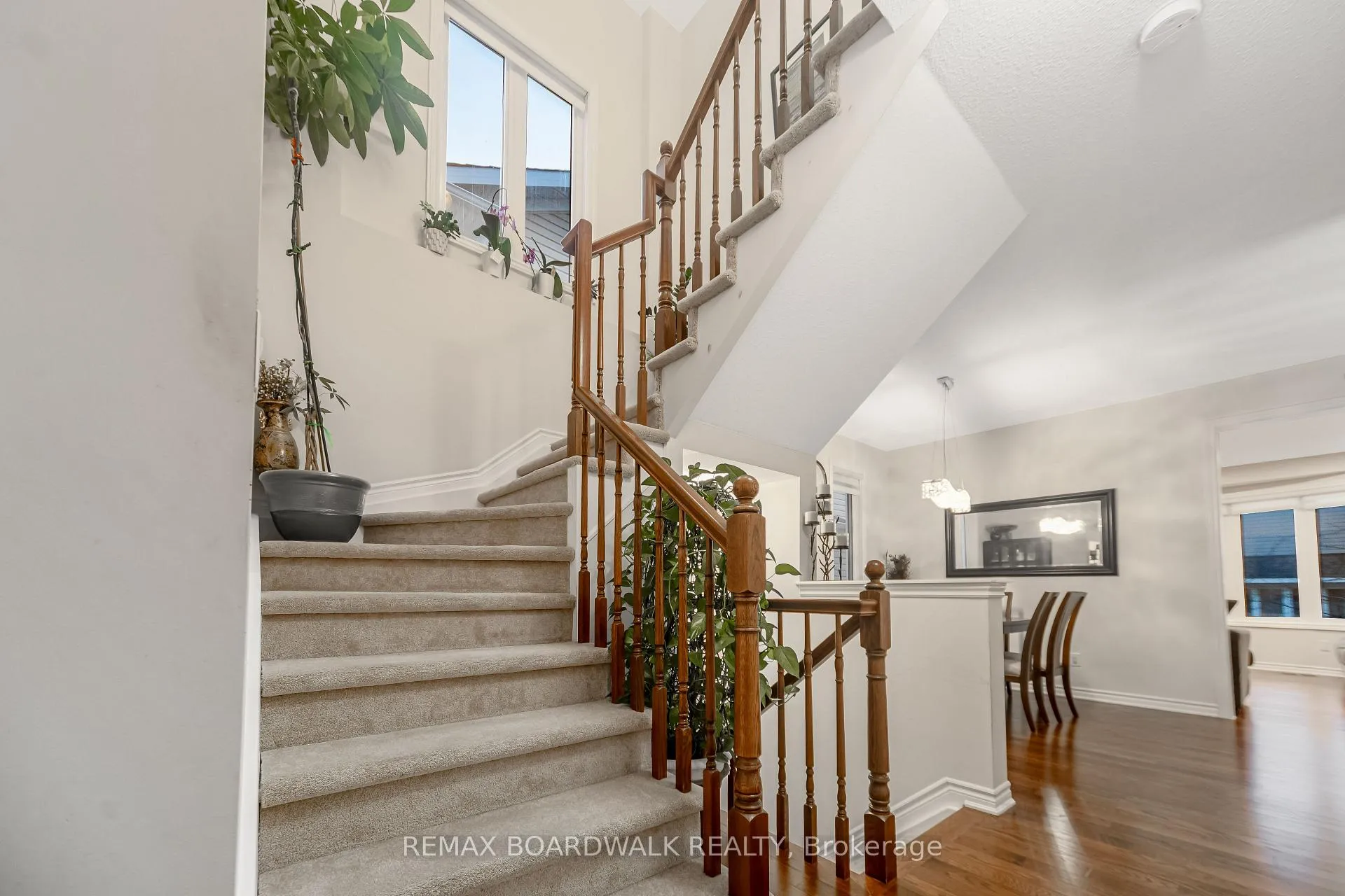 Photo 16 of 161 Flowing Creek Circle, Ottawa, Kanata - Emerald Meadows/Trailwest — HOMEH