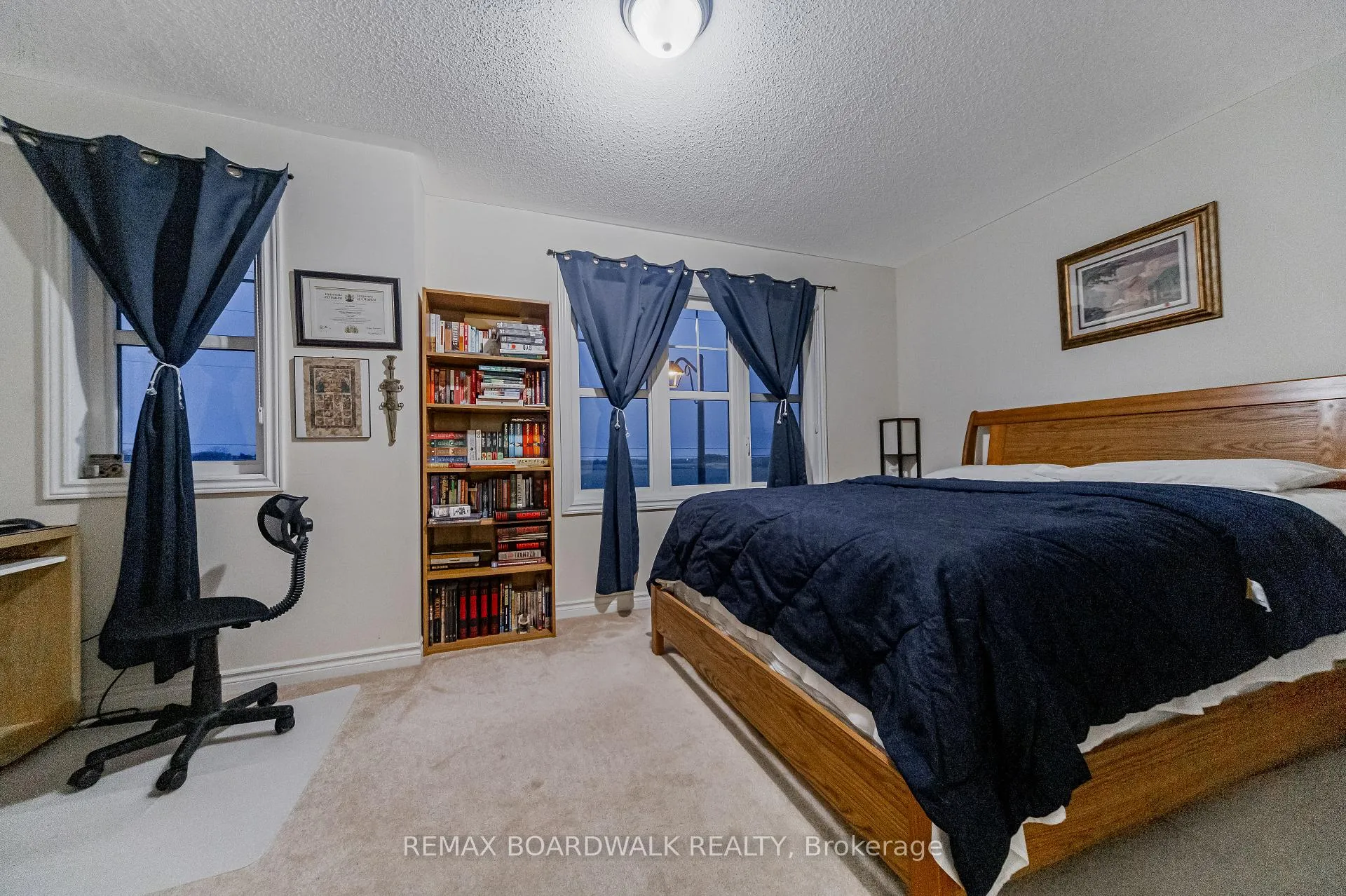 Photo 21 of 161 Flowing Creek Circle, Ottawa, Kanata - Emerald Meadows/Trailwest — HOMEH