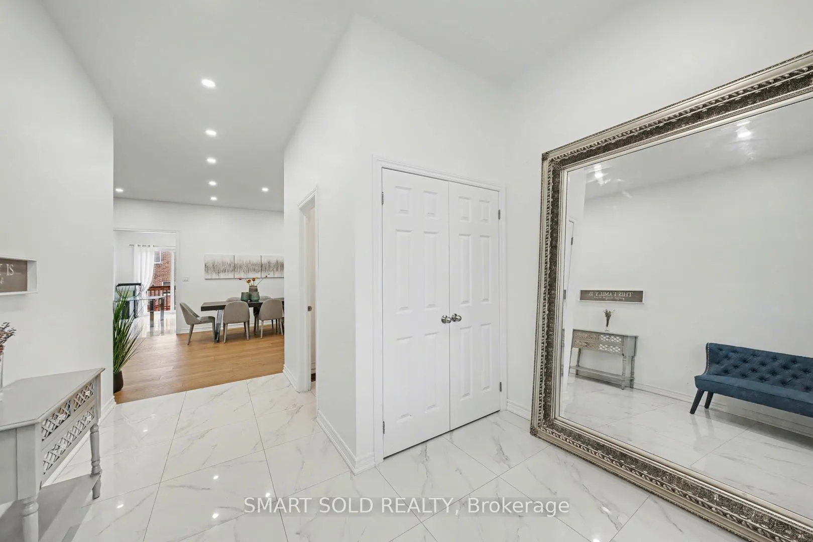 Photo 2 of 1239 Peelar Crescent, Innisfil, Lefroy — HOMEH
