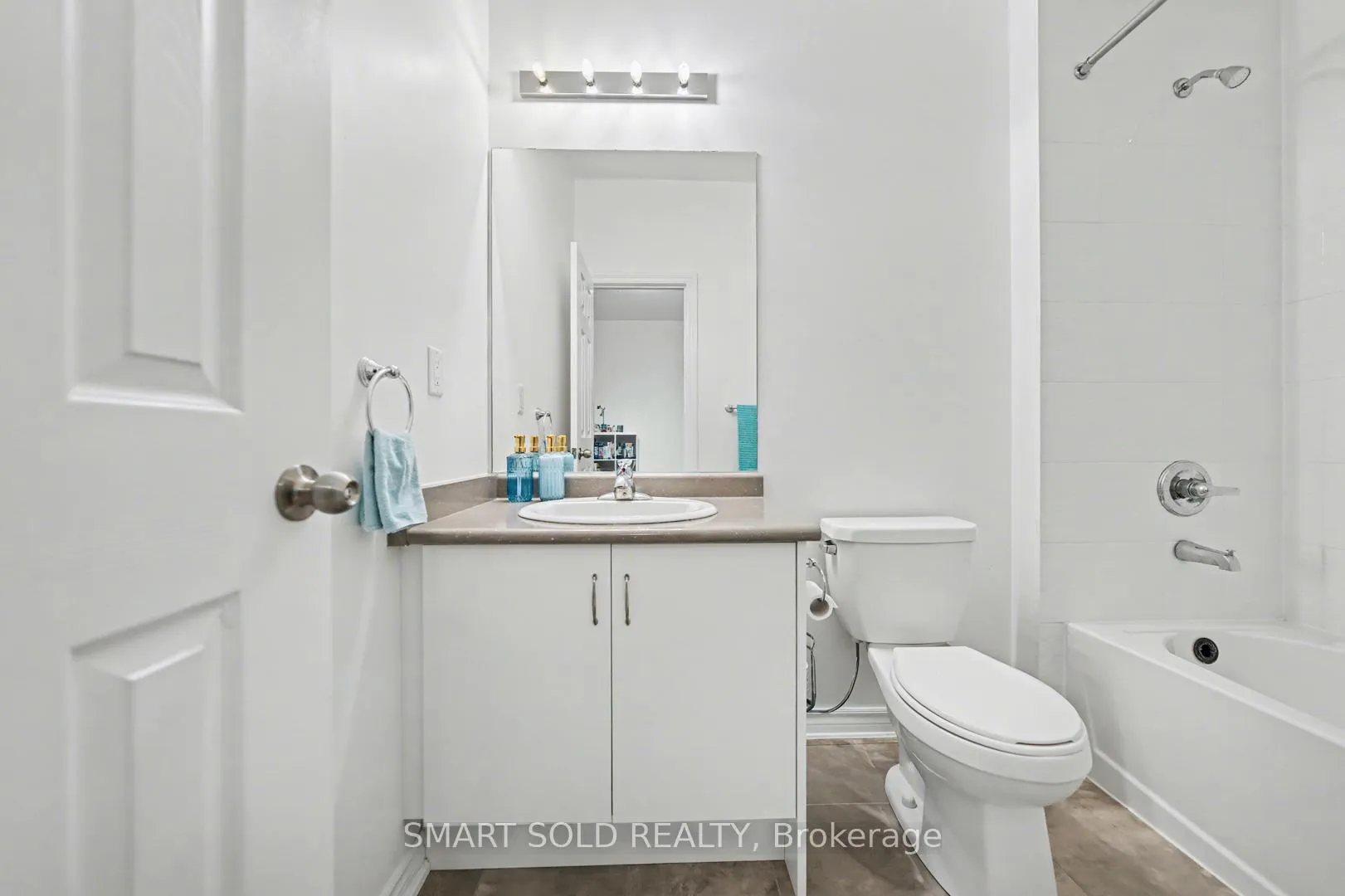 Photo 28 of 1239 Peelar Crescent, Innisfil, Lefroy — HOMEH