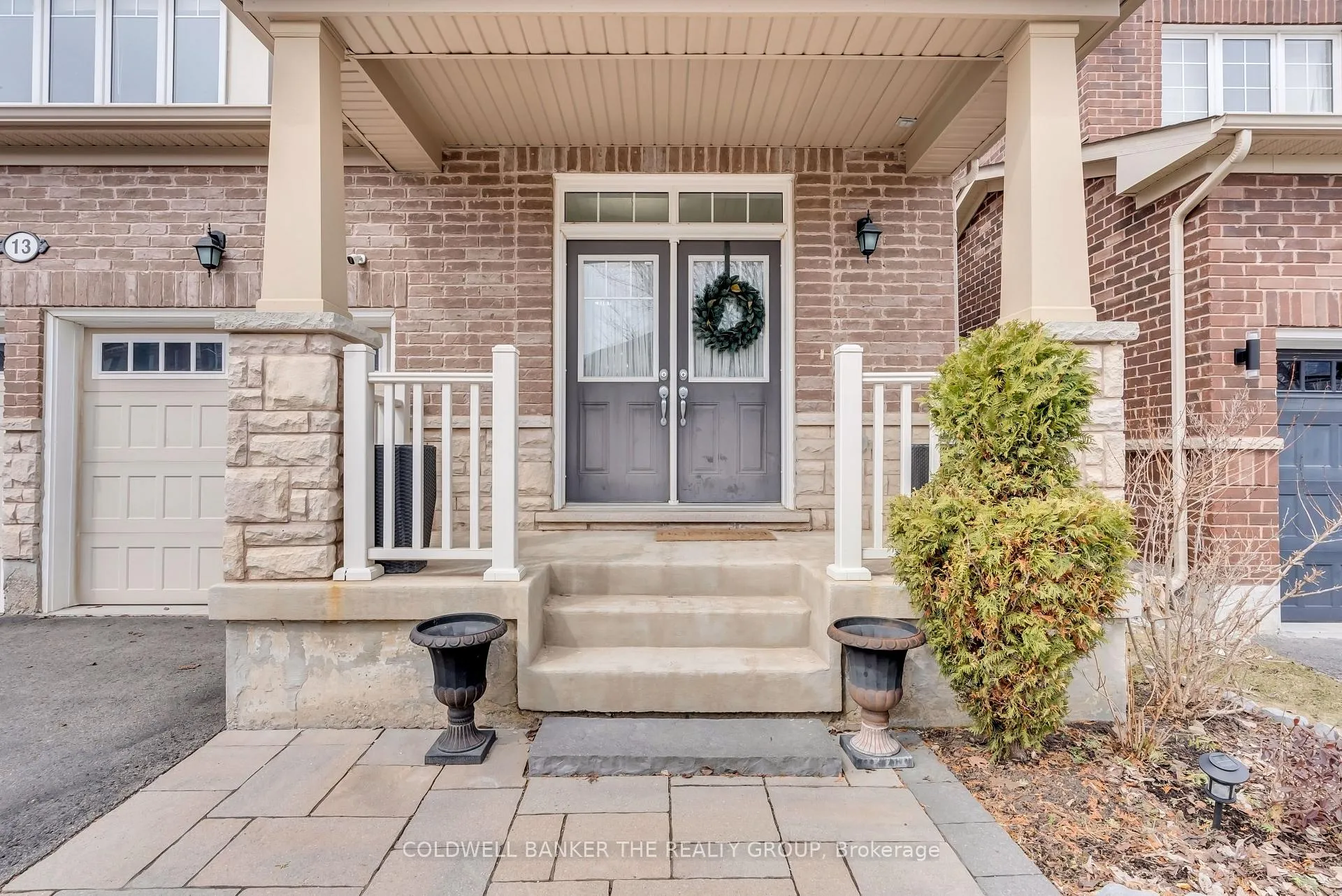 Photo 5 of 13 Enford Crescent, Brampton, Northwest Brampton — HOMEH