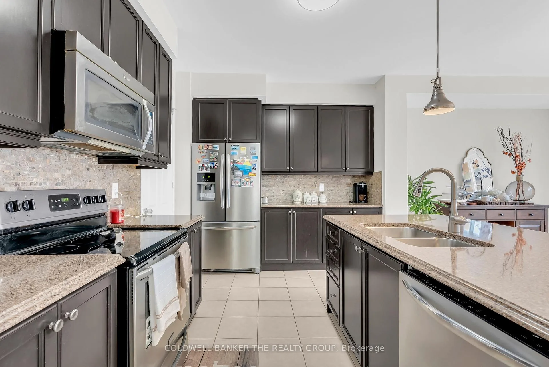 Photo 15 of 13 Enford Crescent, Brampton, Northwest Brampton — HOMEH