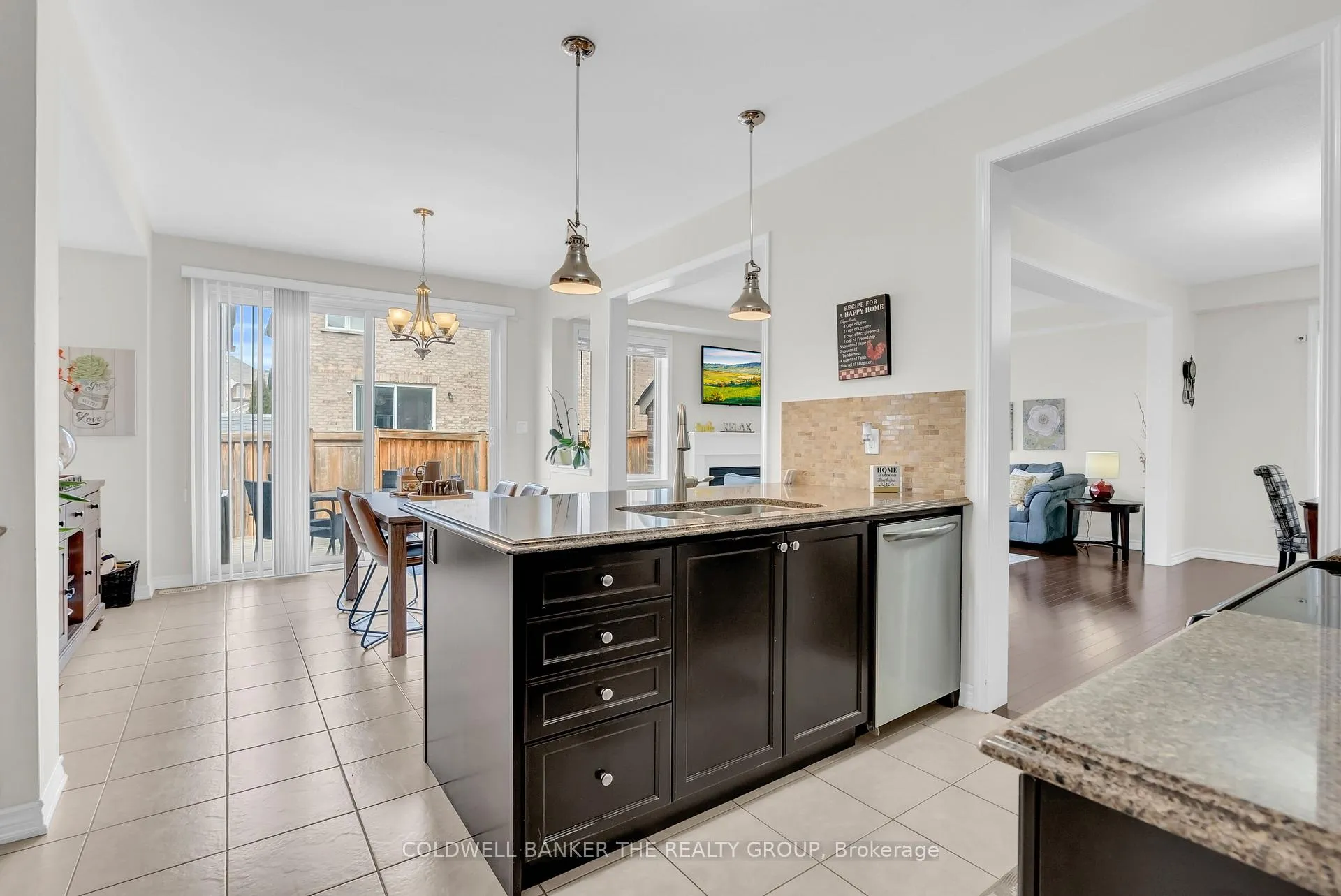 Photo 17 of 13 Enford Crescent, Brampton, Northwest Brampton — HOMEH