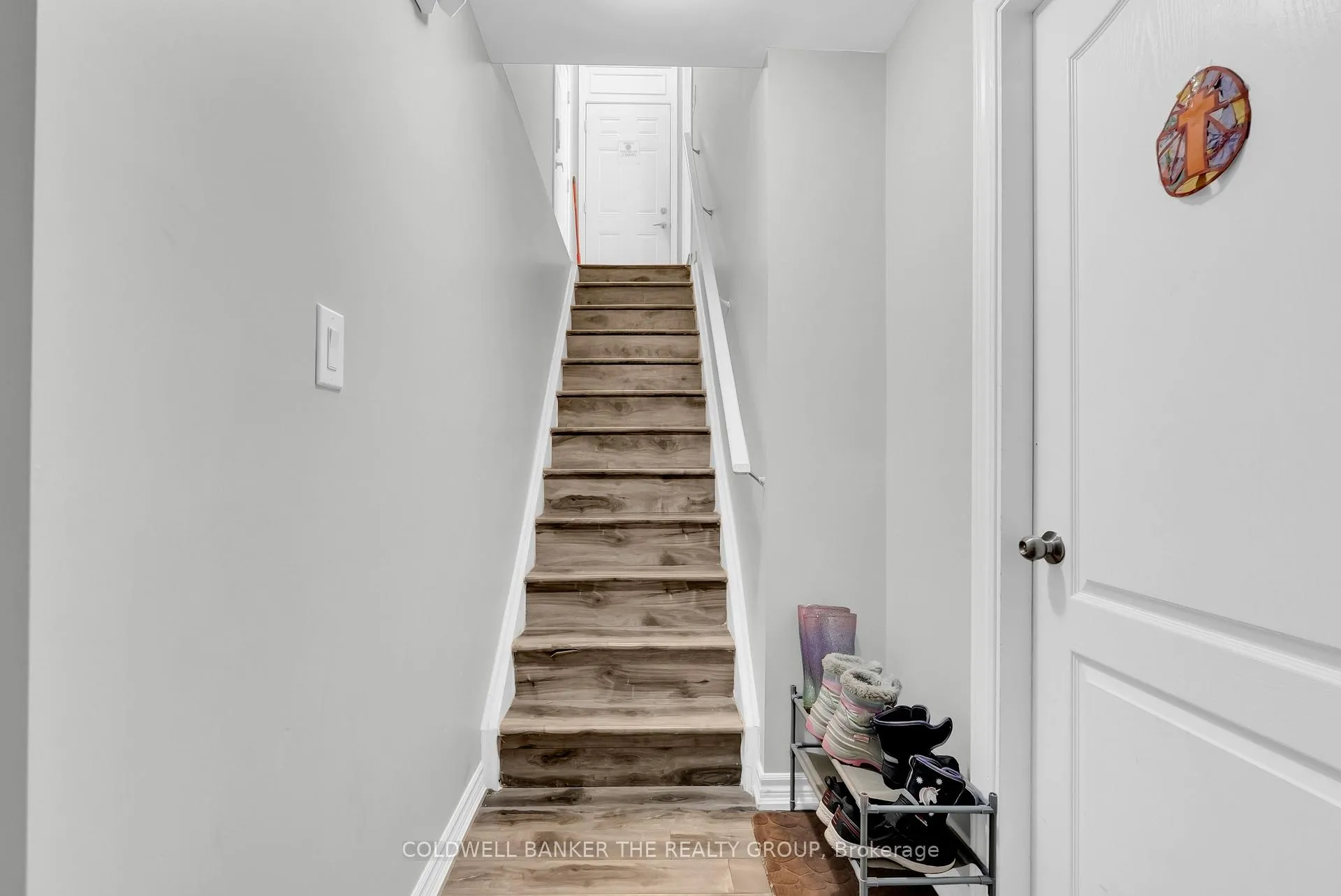 Photo 28 of 13 Enford Crescent, Brampton, Northwest Brampton — HOMEH