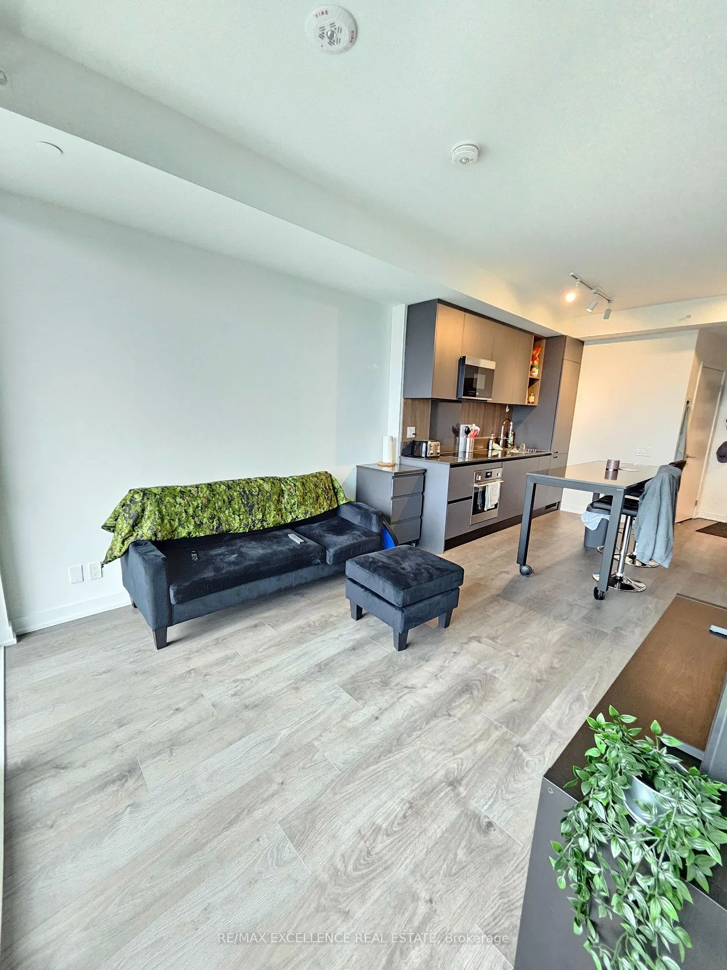 Photo 15 of Unit 2803, 39 Mary Street, Barrie, City Centre — HOMEH