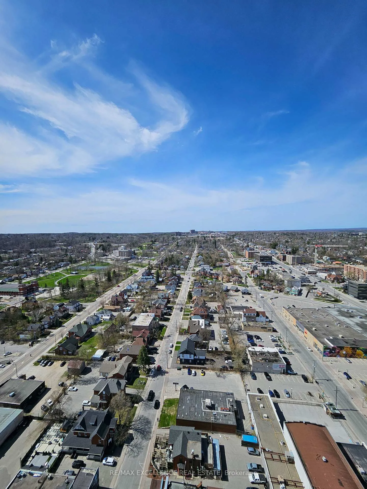 Photo 19 of Unit 2803, 39 Mary Street, Barrie, City Centre — HOMEH