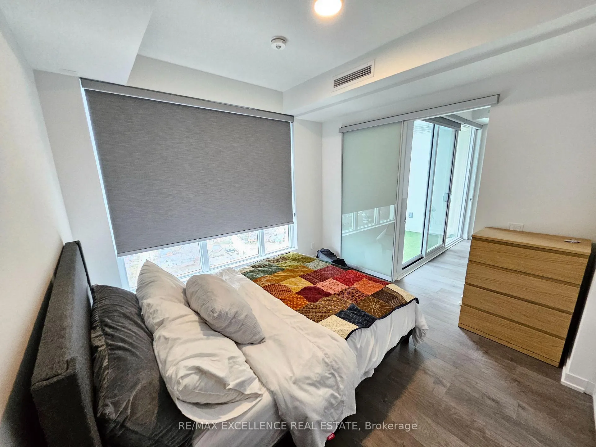 Photo 24 of Unit 2803, 39 Mary Street, Barrie, City Centre — HOMEH