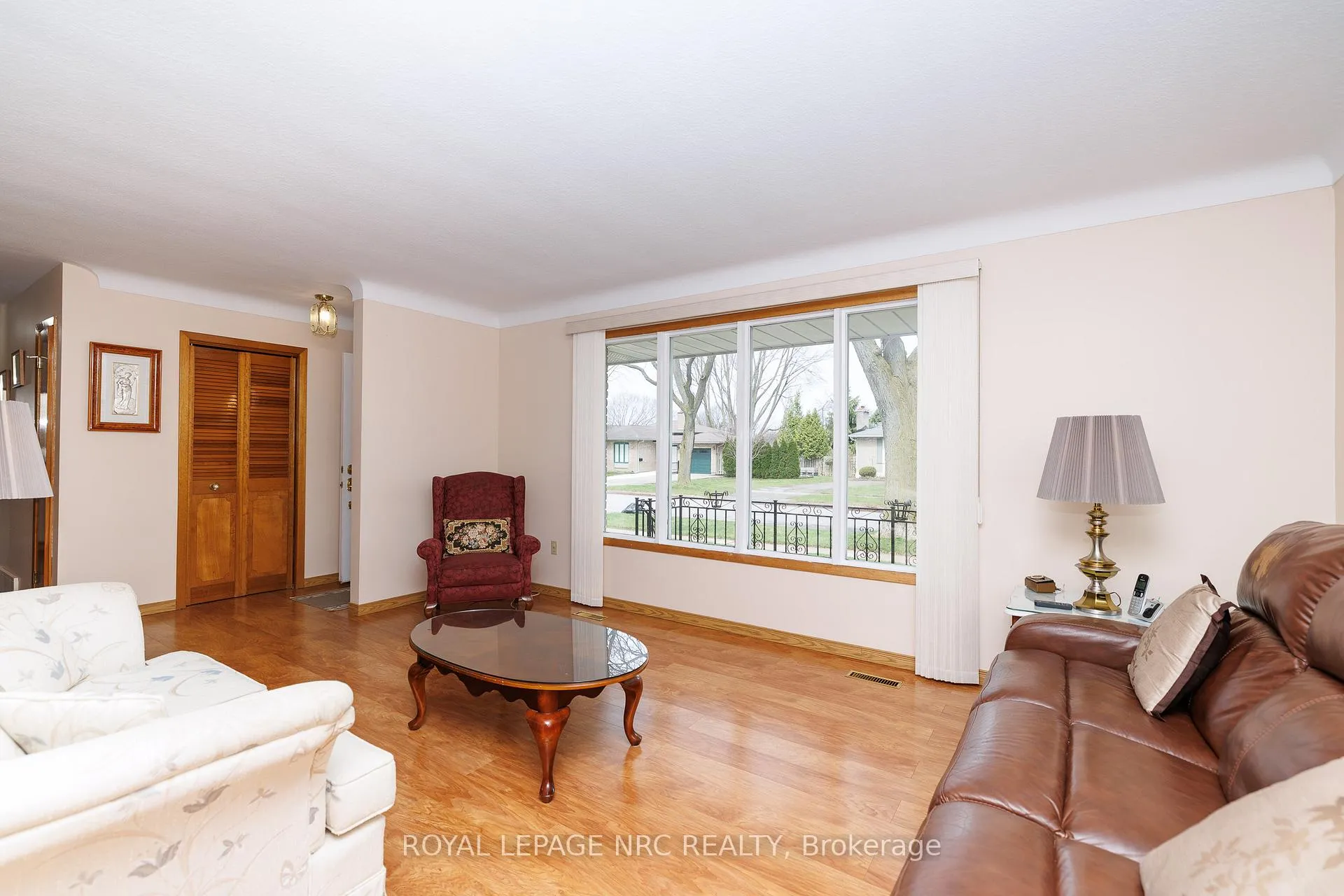 Photo 7 of 6536 Cropp Street, Niagara Falls, Morrison — HOMEH