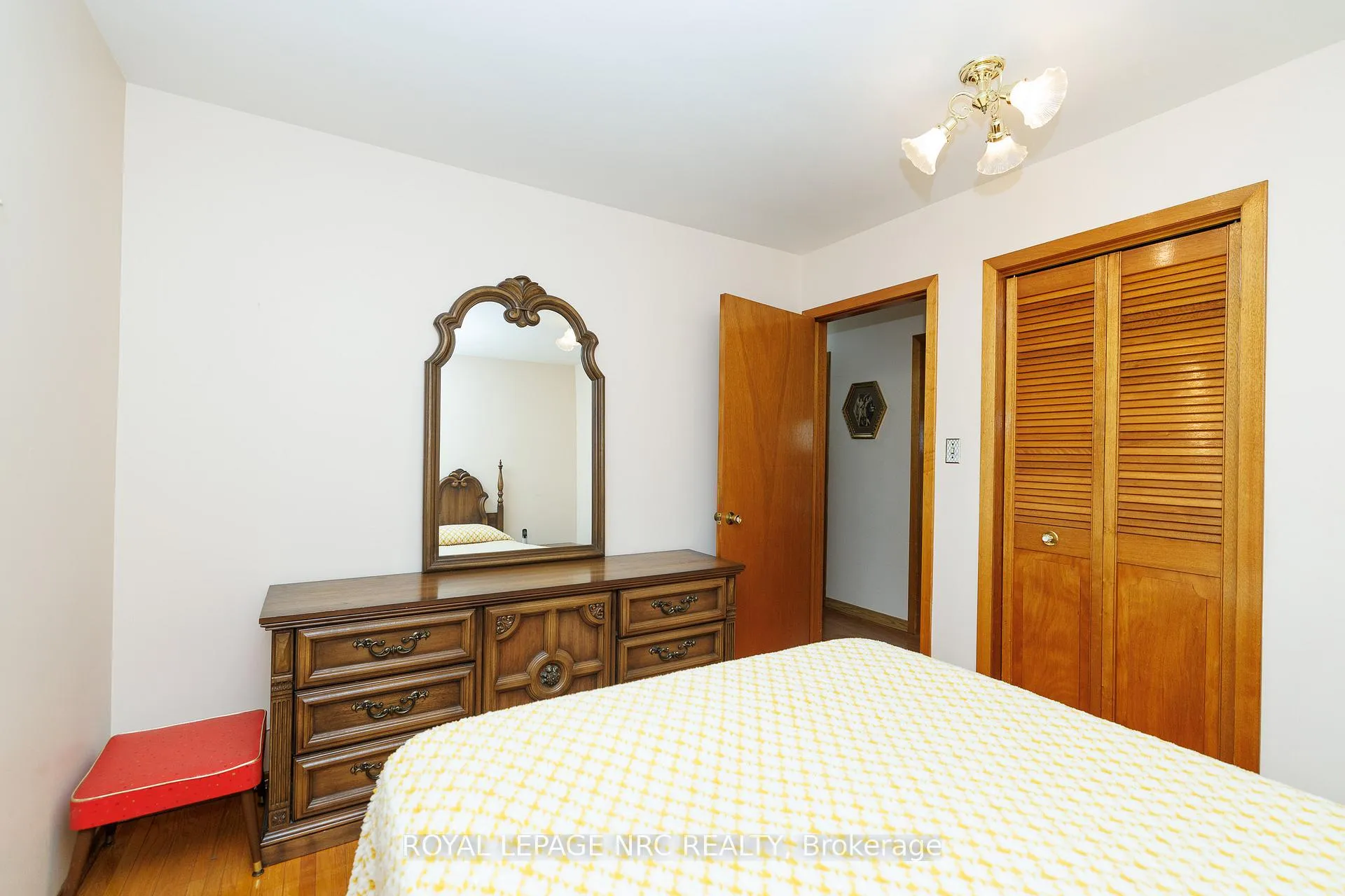 Photo 15 of 6536 Cropp Street, Niagara Falls, Morrison — HOMEH