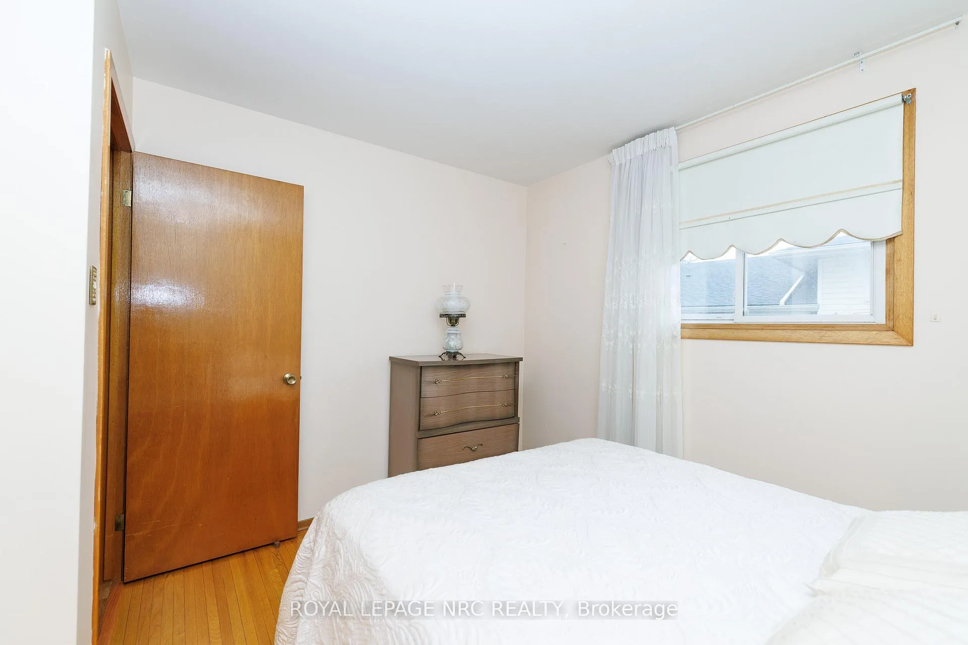 Photo 17 of 6536 Cropp Street, Niagara Falls, Morrison — HOMEH