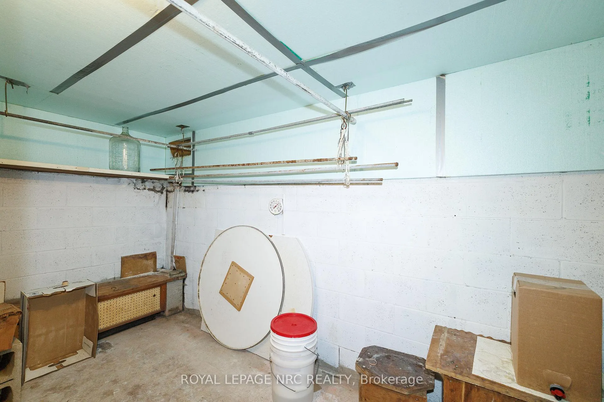 Photo 28 of 6536 Cropp Street, Niagara Falls, Morrison — HOMEH