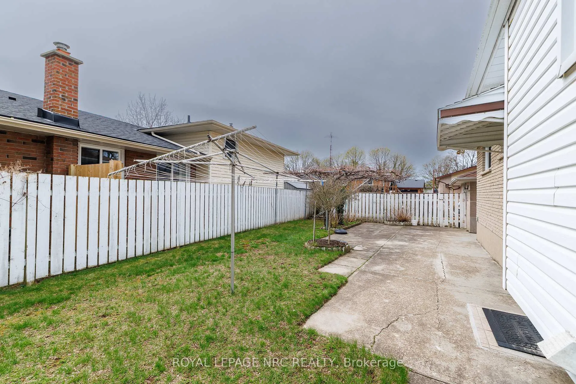 Photo 31 of 6536 Cropp Street, Niagara Falls, Morrison — HOMEH