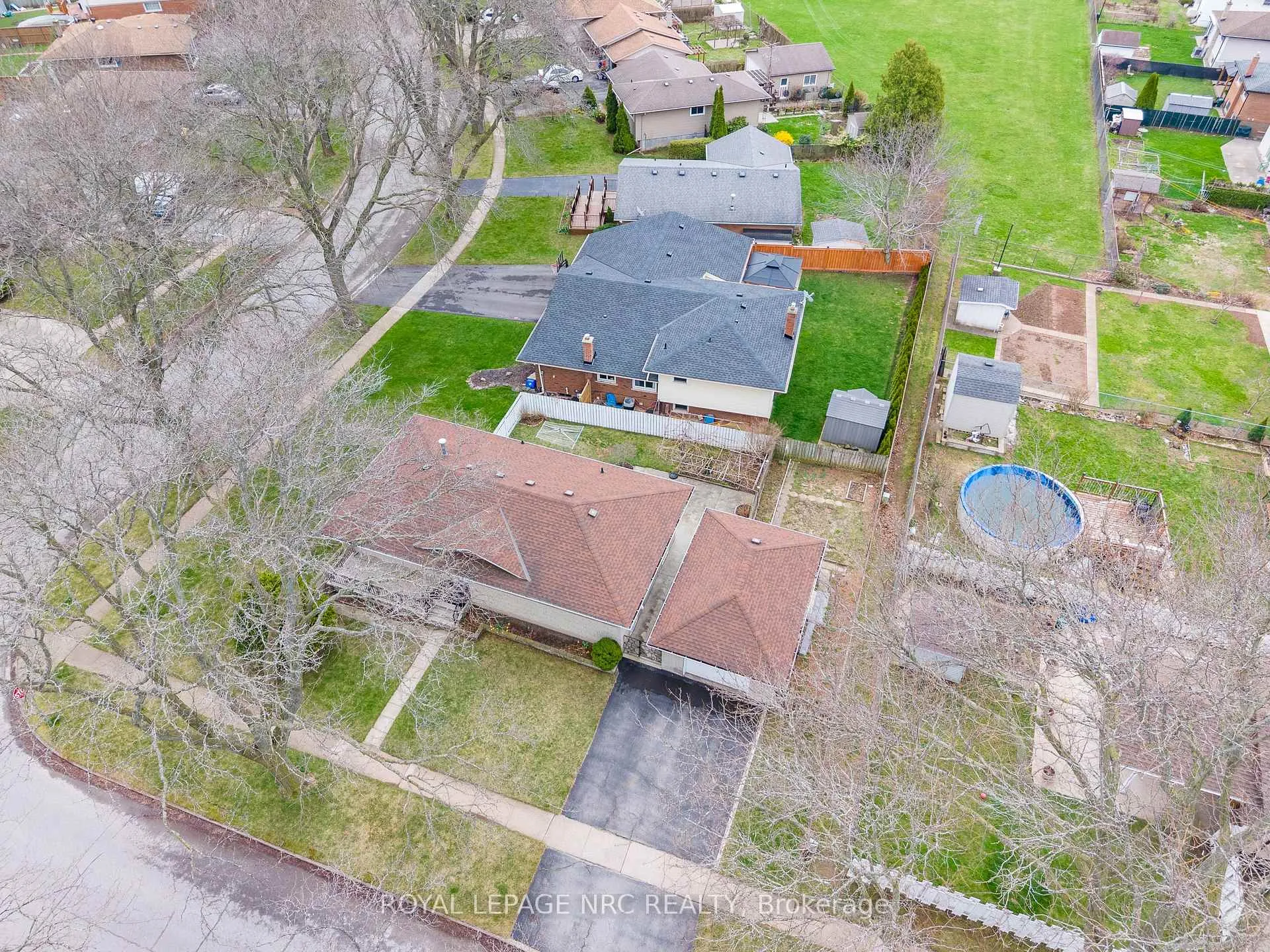 Photo 40 of 6536 Cropp Street, Niagara Falls, Morrison — HOMEH