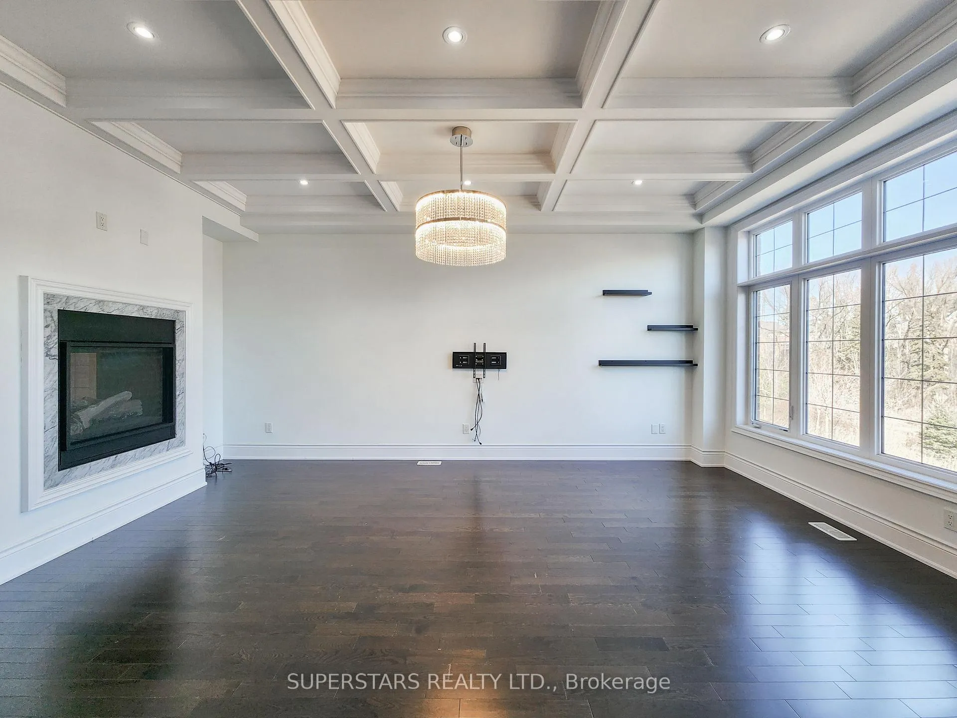 Photo 7 of 47 Hurst Avenue, Vaughan, Patterson — HOMEH