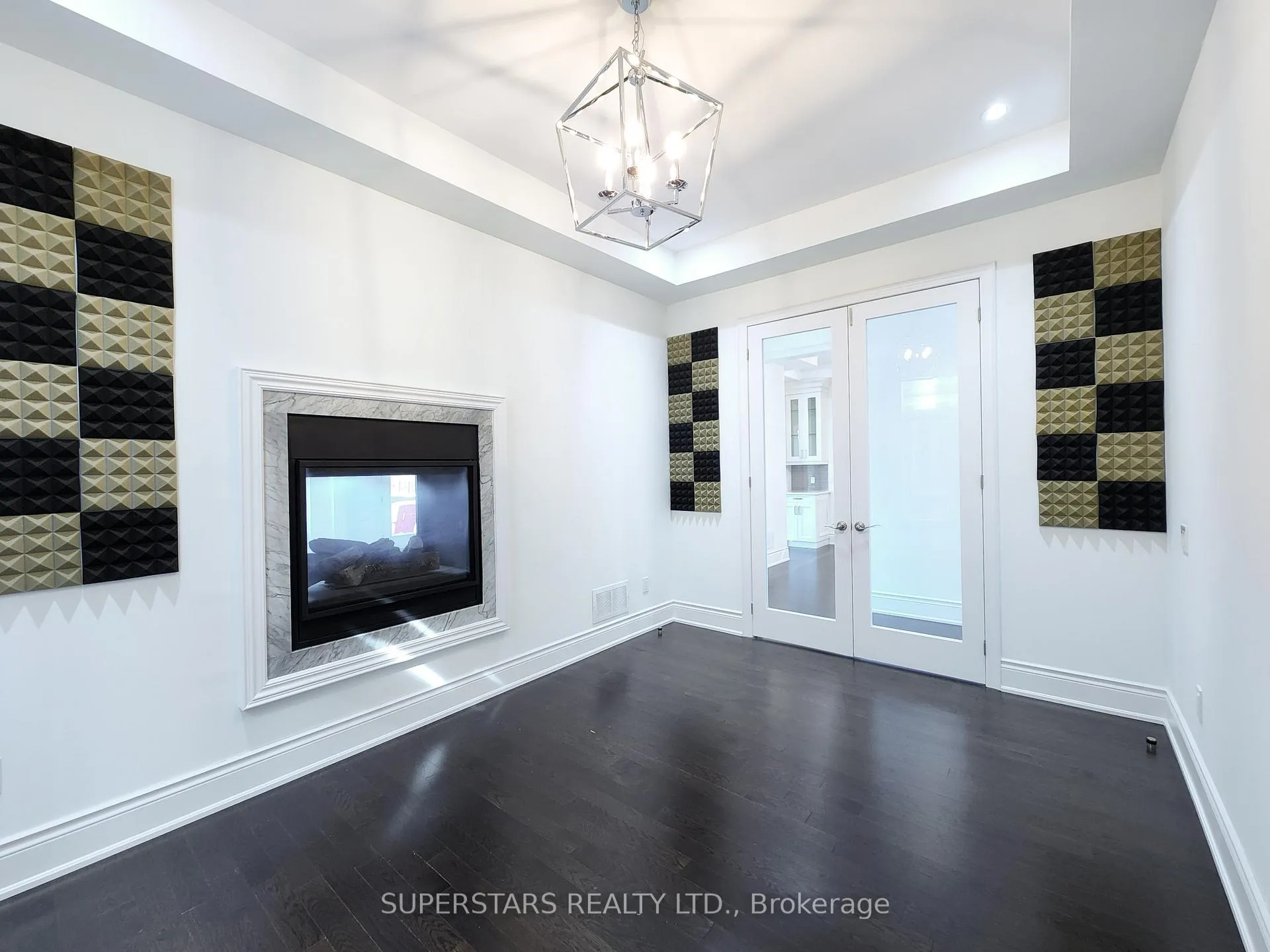 Photo 11 of 47 Hurst Avenue, Vaughan, Patterson — HOMEH