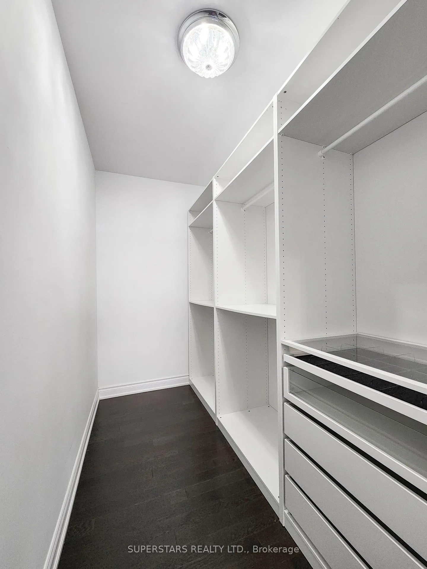 Photo 18 of 47 Hurst Avenue, Vaughan, Patterson — HOMEH