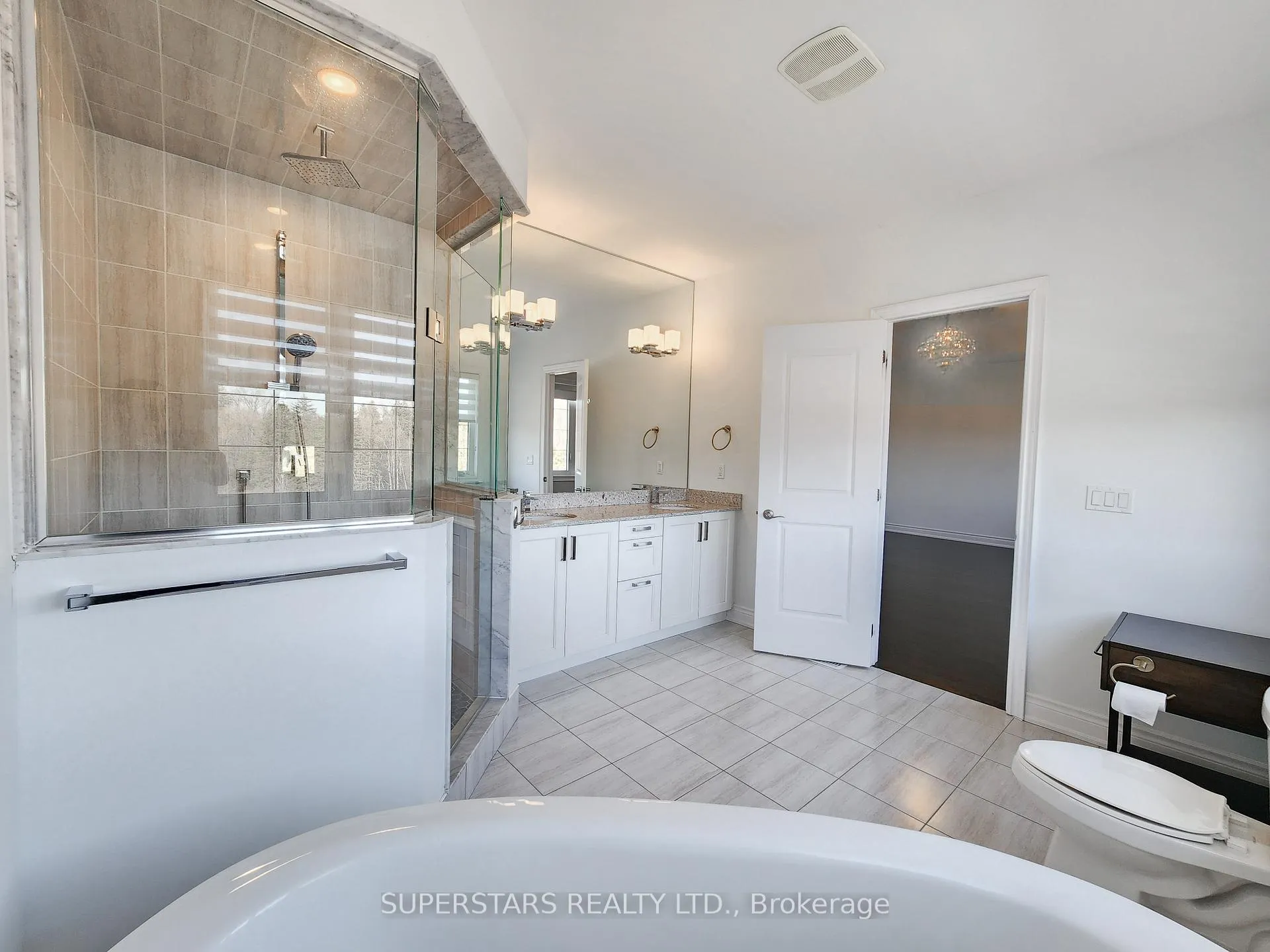 Photo 20 of 47 Hurst Avenue, Vaughan, Patterson — HOMEH
