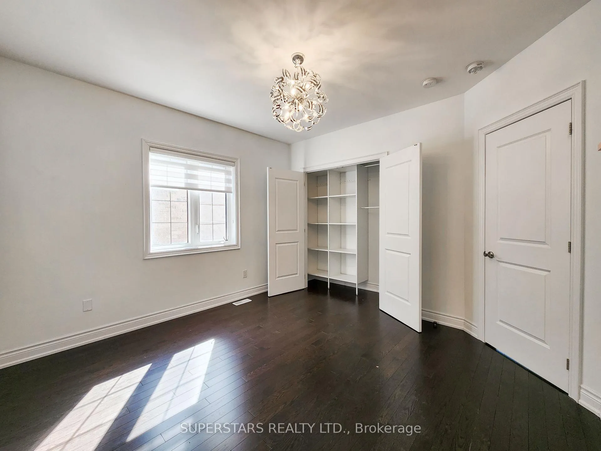 Photo 22 of 47 Hurst Avenue, Vaughan, Patterson — HOMEH