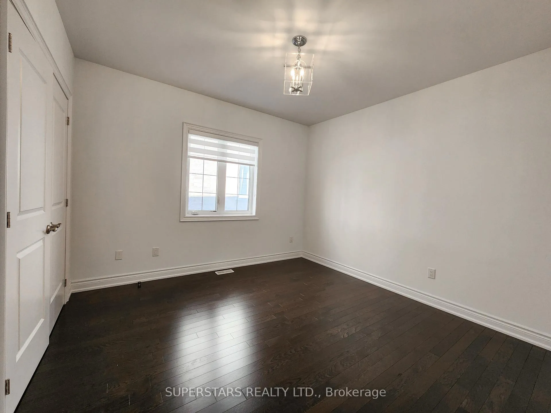 Photo 26 of 47 Hurst Avenue, Vaughan, Patterson — HOMEH