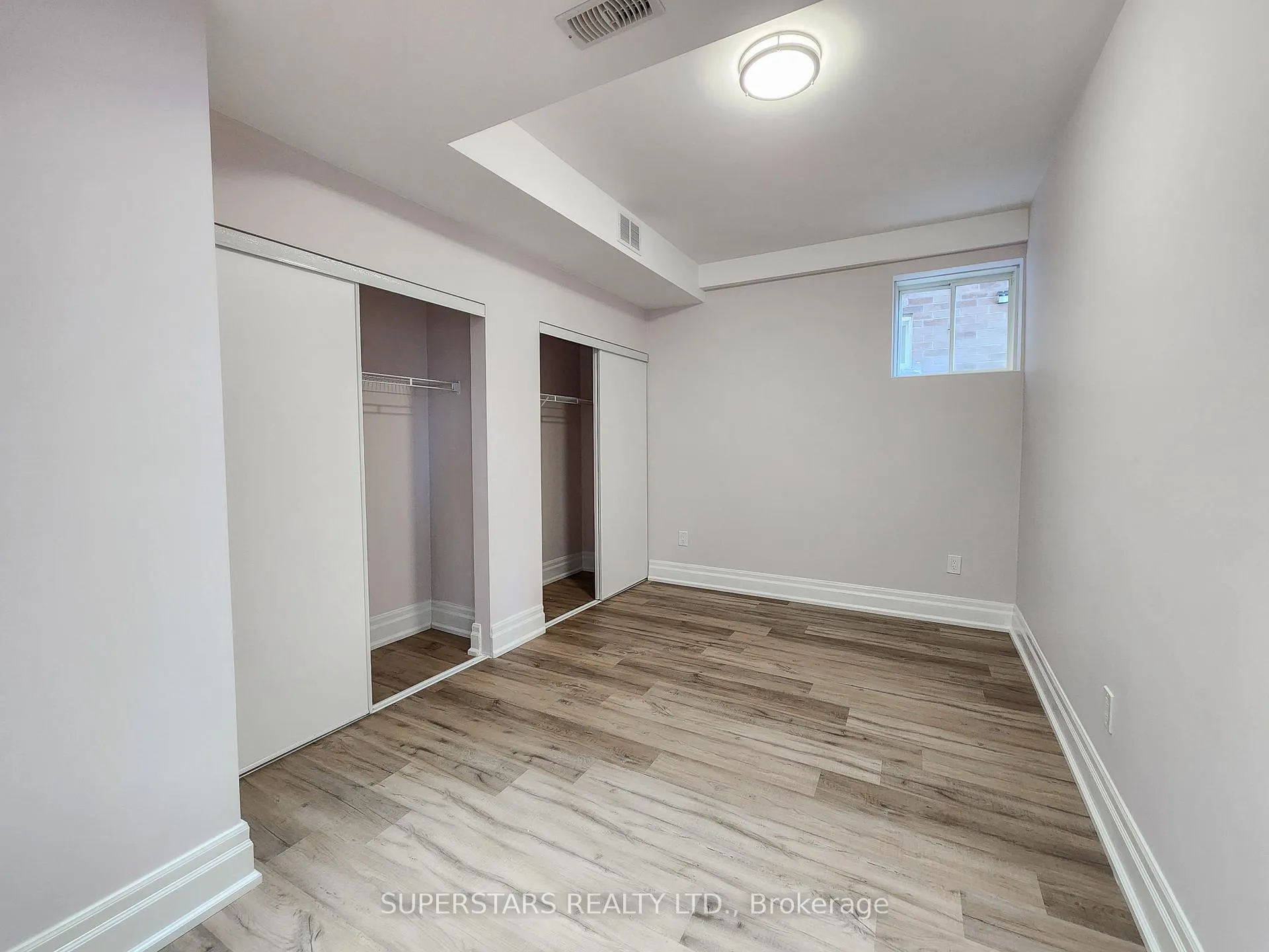 Photo 37 of 47 Hurst Avenue, Vaughan, Patterson — HOMEH