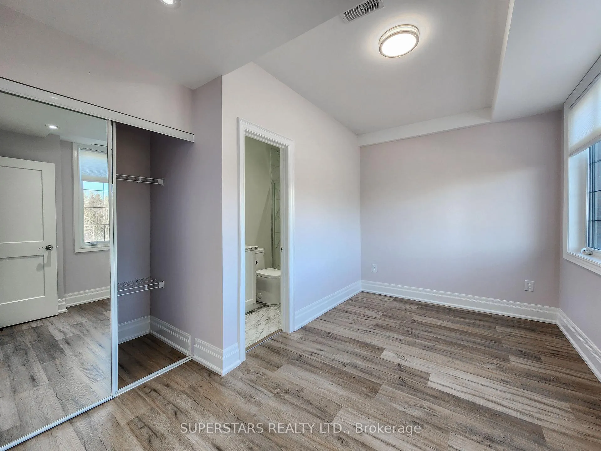 Photo 38 of 47 Hurst Avenue, Vaughan, Patterson — HOMEH