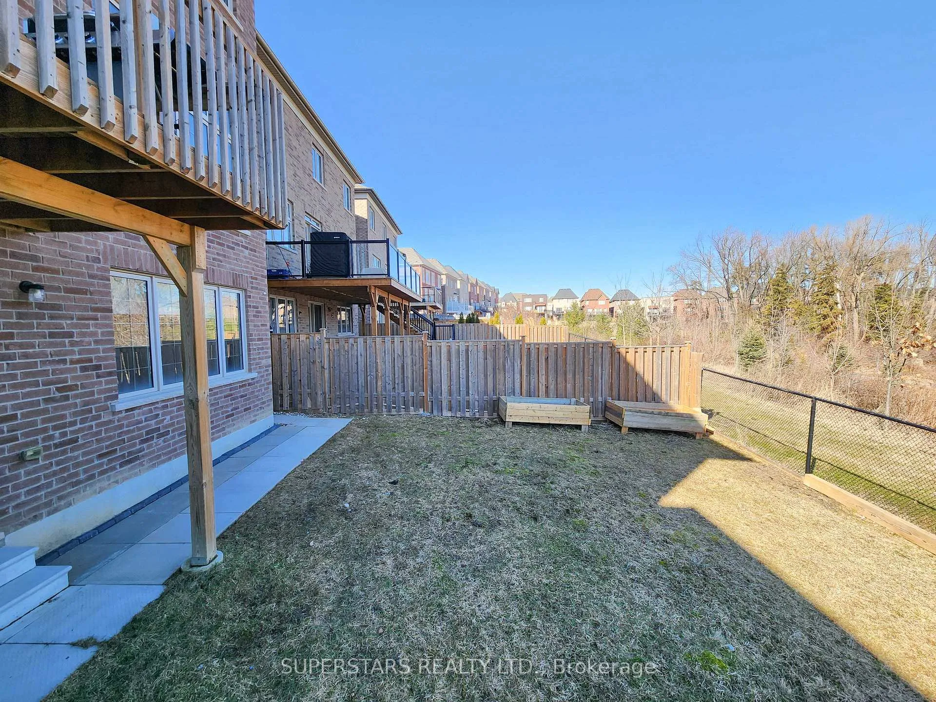 Photo 40 of 47 Hurst Avenue, Vaughan, Patterson — HOMEH